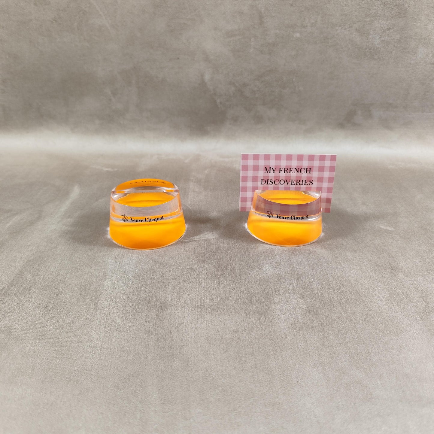 Lot de 2 porte menu/cartes Champagne Veuve Clicquot ligne Trendy Made in France Vintage 1990
