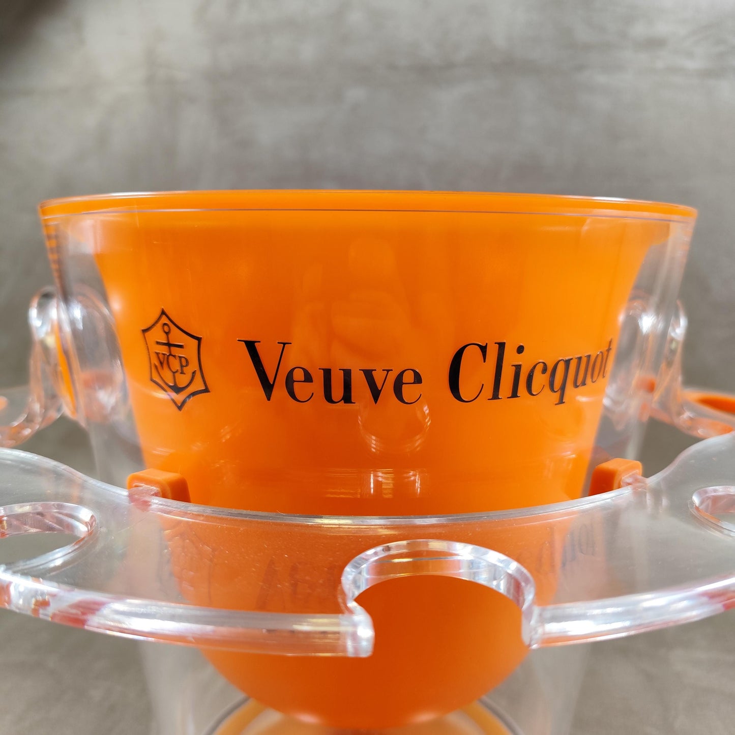 VERY RARE Veuve Clicquot seau à champagne de la gamme Trendy avec un porte flutes integré Made in France Vintage 1990