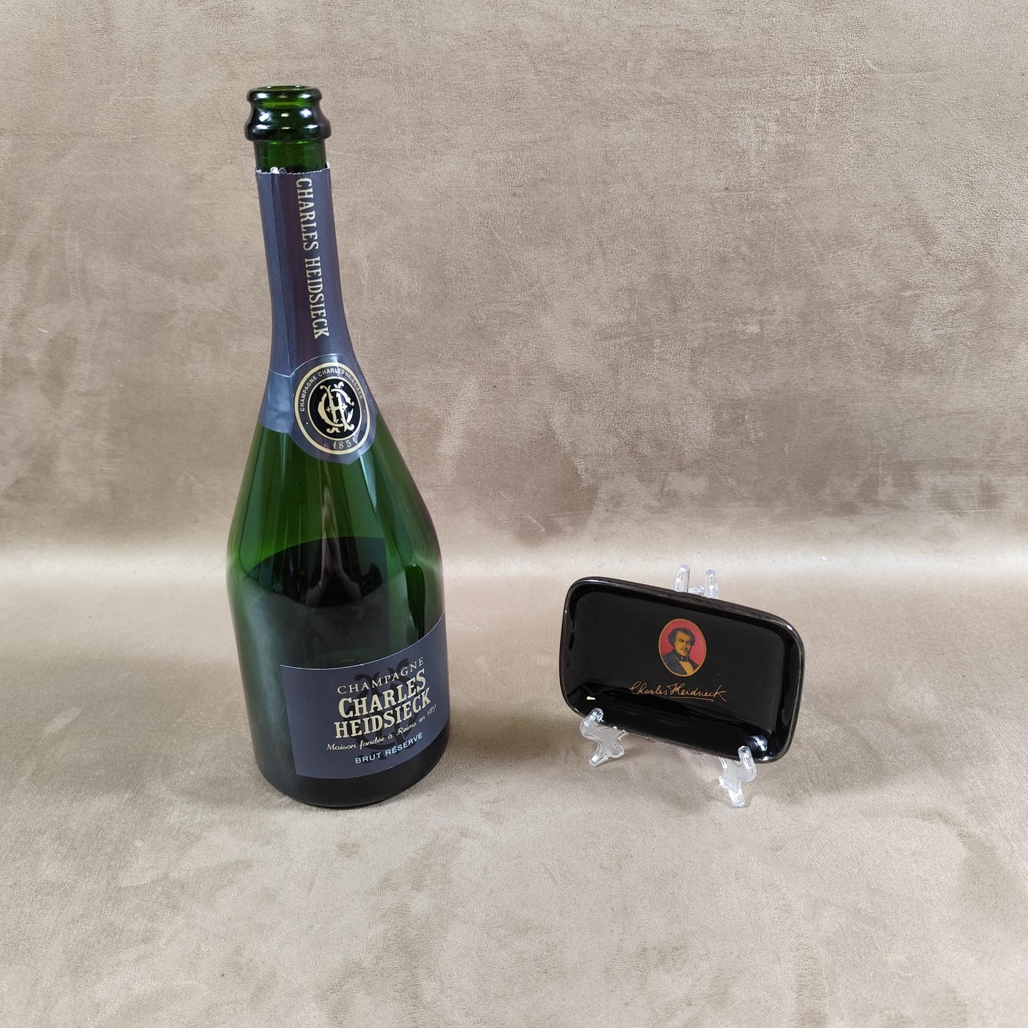 Cendrier publicitaire Champagne Charles Heidsieck en faience Made in France Vintage 1980
