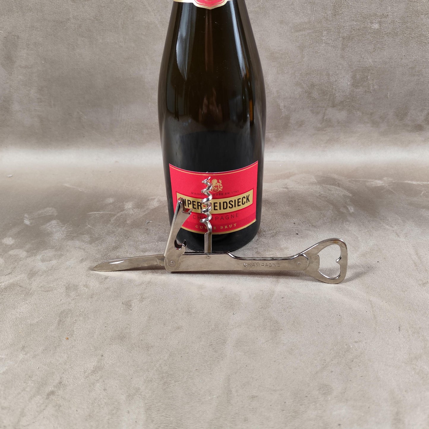 Décapsuleur, Tire-bouchon Champagne Piper-Heidsieck en acier Made in France Vintage 1980
