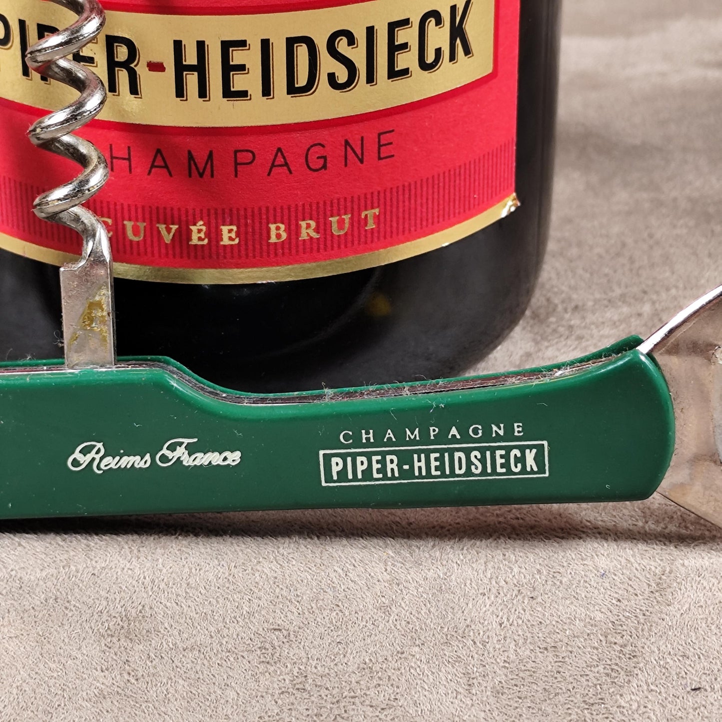 Décapsuleur, Tire-bouchon Champagne Piper-Heidsieck en plastique Made in France Vintage 1980