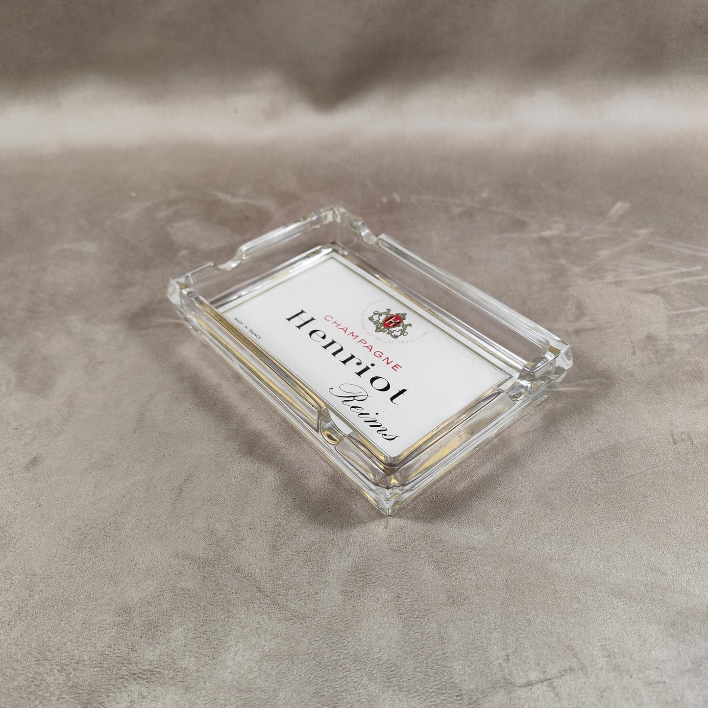 Cendrier publicitaire Champagne Henriot en verre Made in France Vintage 1970