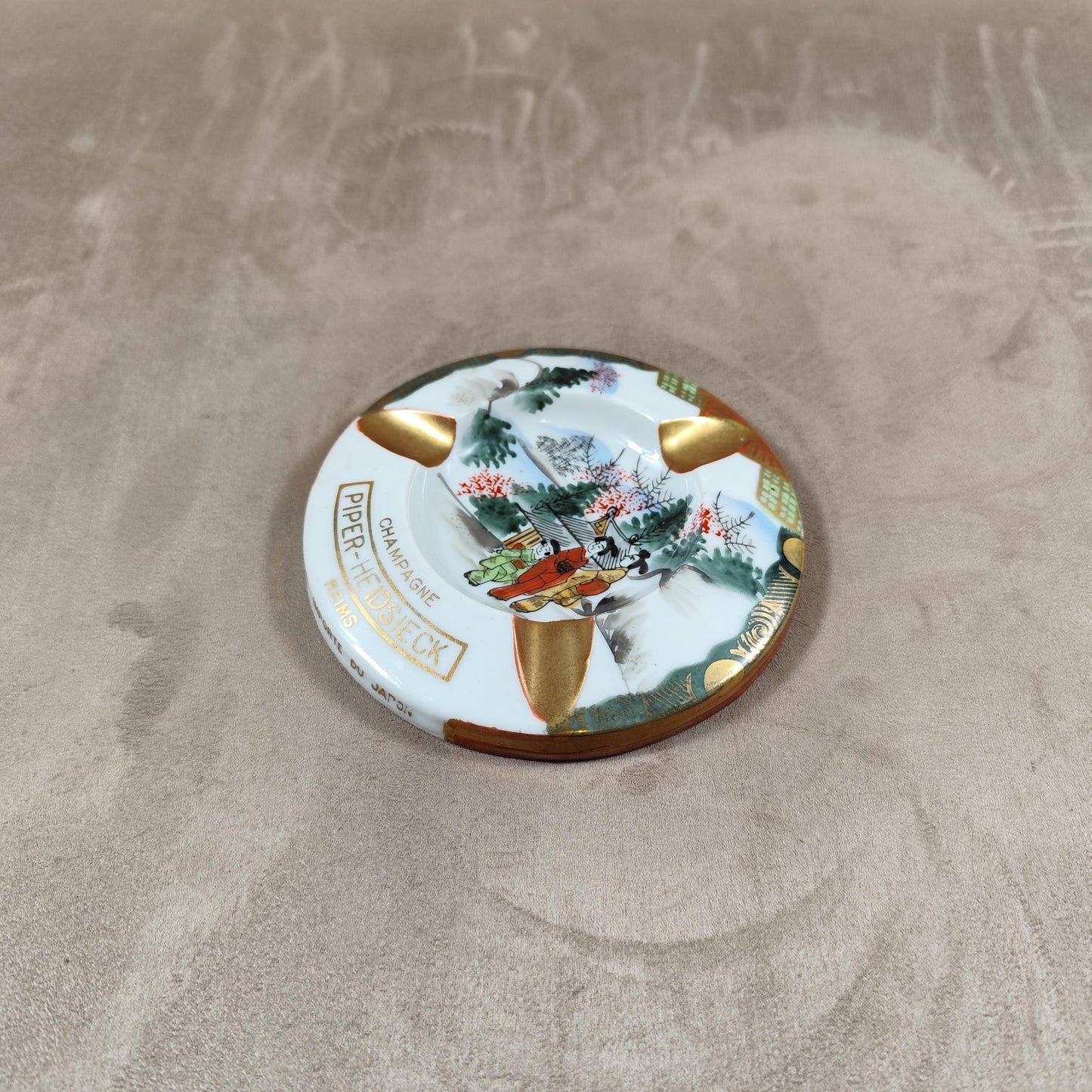 RARE Cendrier en porcelaine Champagne Piper Heidsieck importé du Japon Made in Japan Vintage 1950