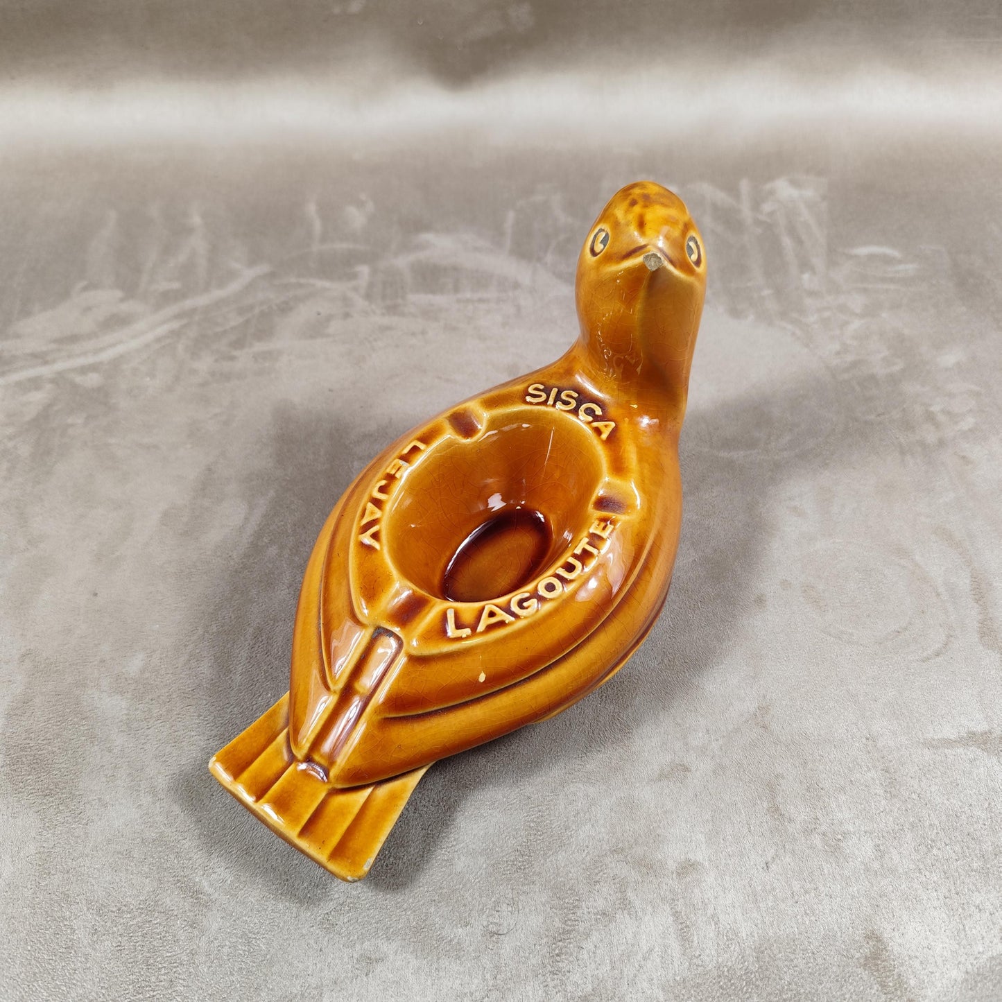 Cendrier Publicitaire Liqueur Sisca Lejay Lagoute en forme d'oiseau en faience Made in France Vintage 1970