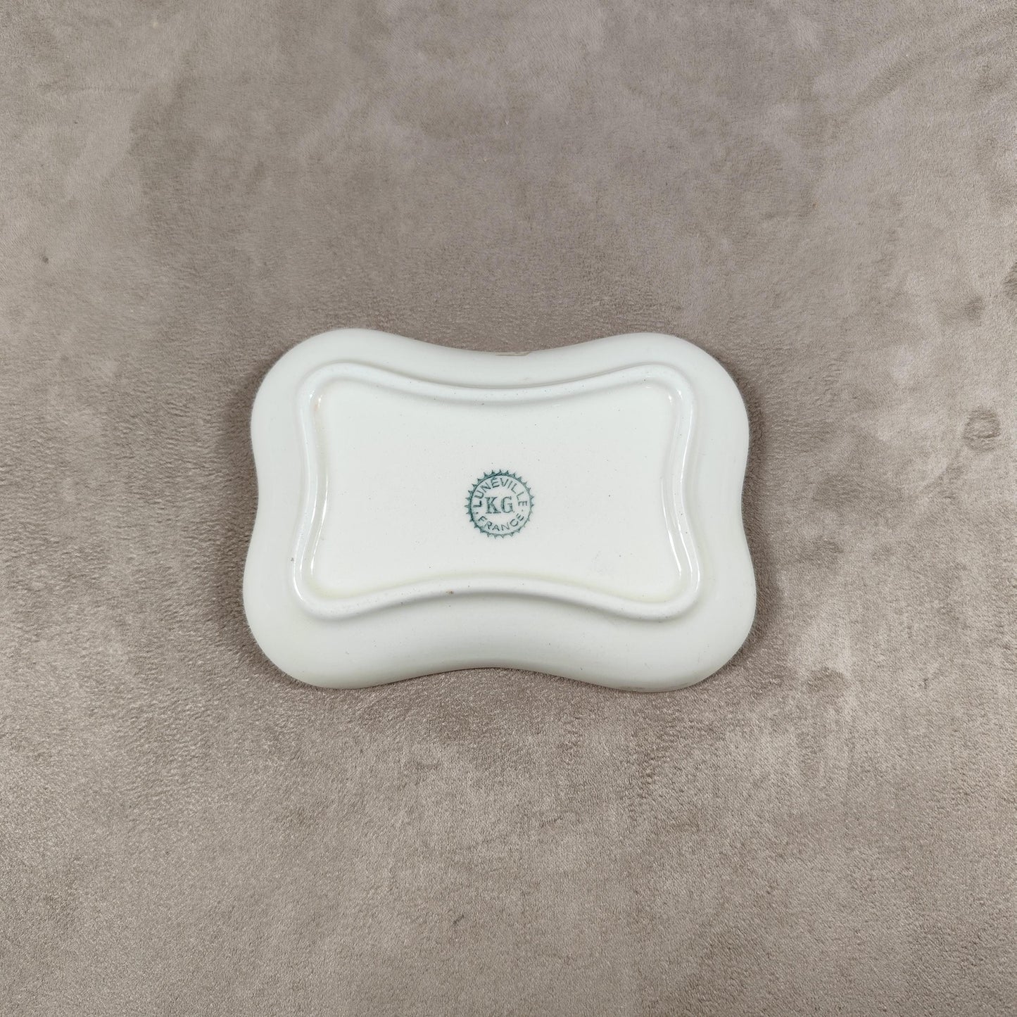 Cendrier publicitaire Lucien Barrière en faience par Keller Guerin Luneville Made in France Vintage 1980