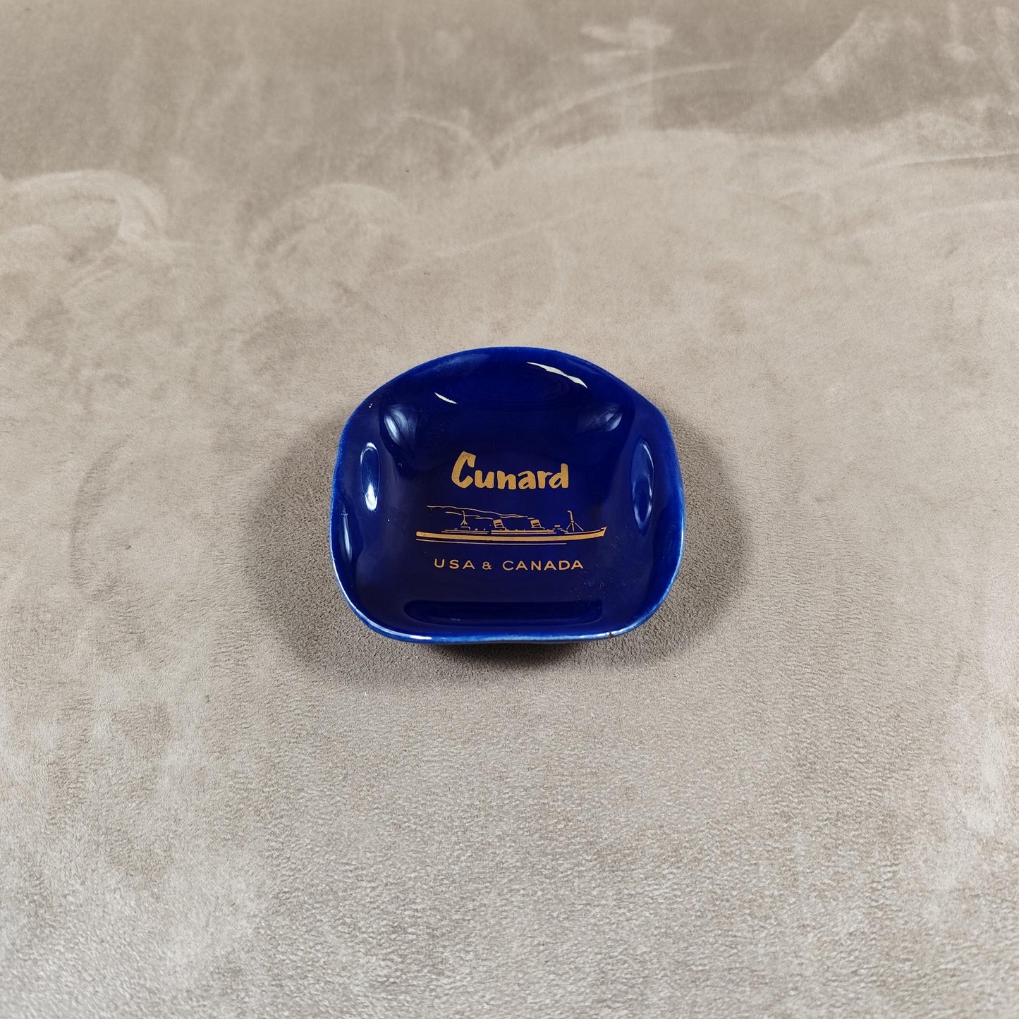 Cendrier Publicitaire Cunard compagnie maritime en faience de Villenauxe Made in France Vintage 1970