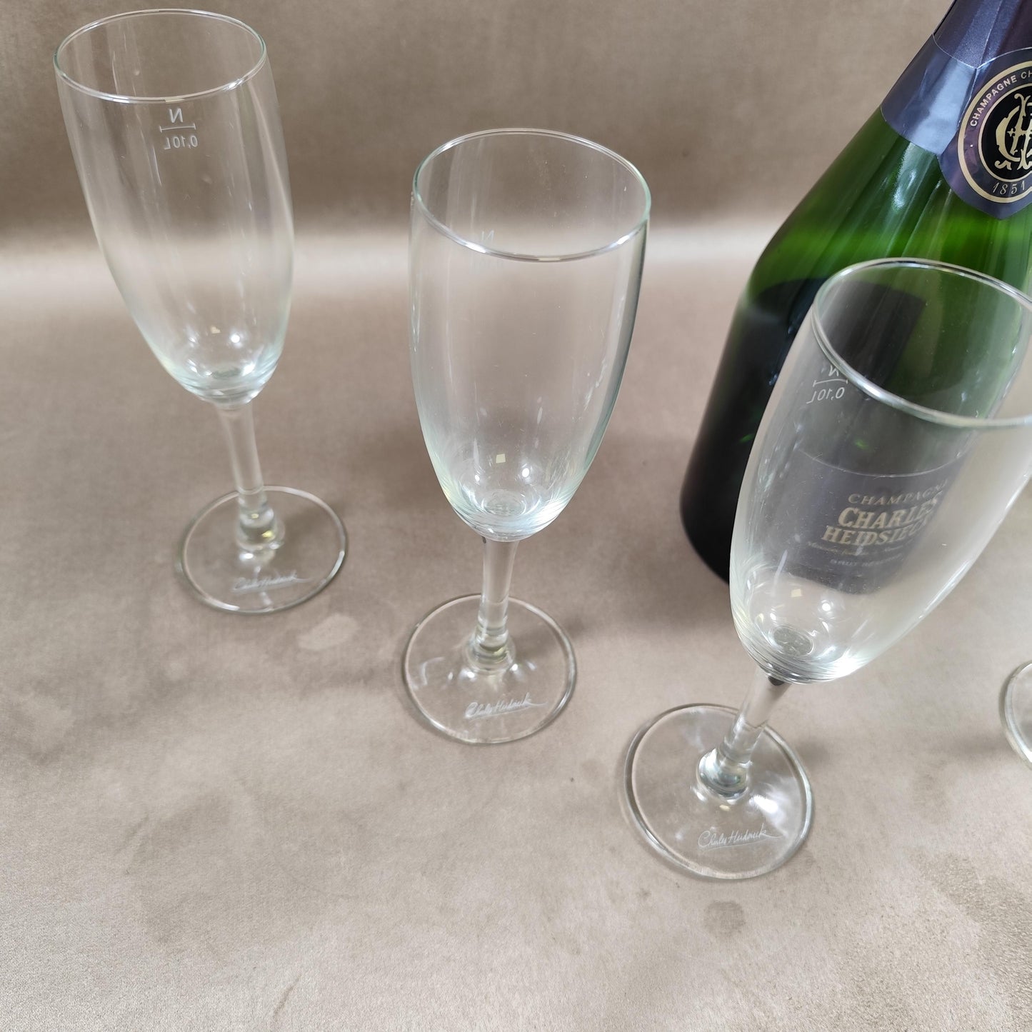 Lot de 6 flutes à champagne Charles Heidsieck Made in France Vintage 1980