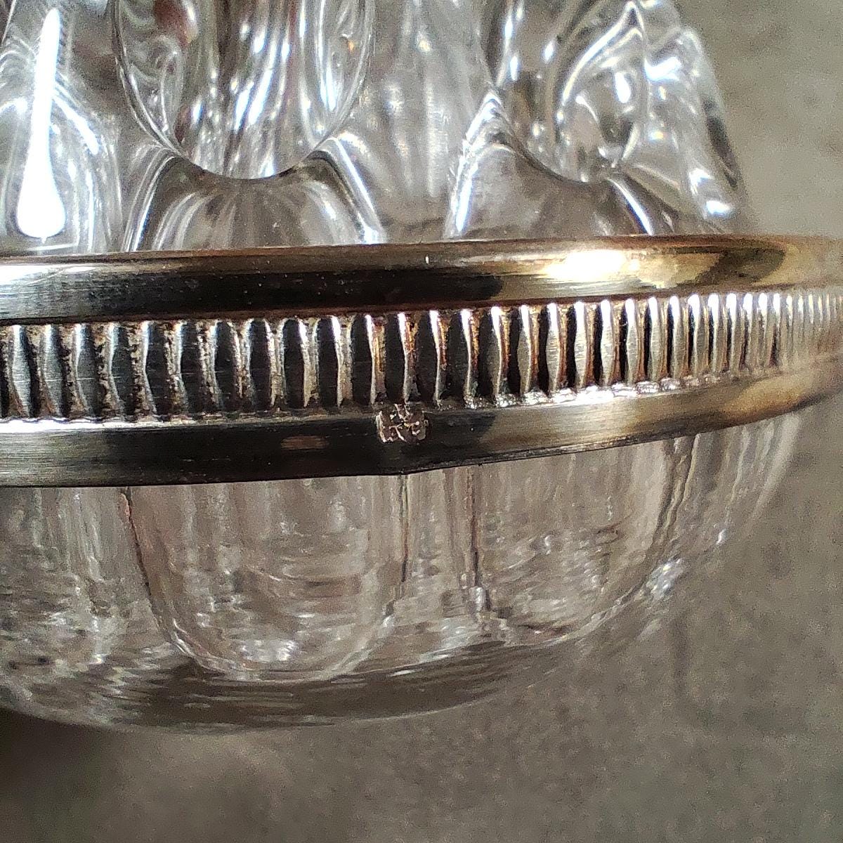 Pique-fleurs en verre et métal argenté Poinçon d'orfèvre Made in France Vintage 1970