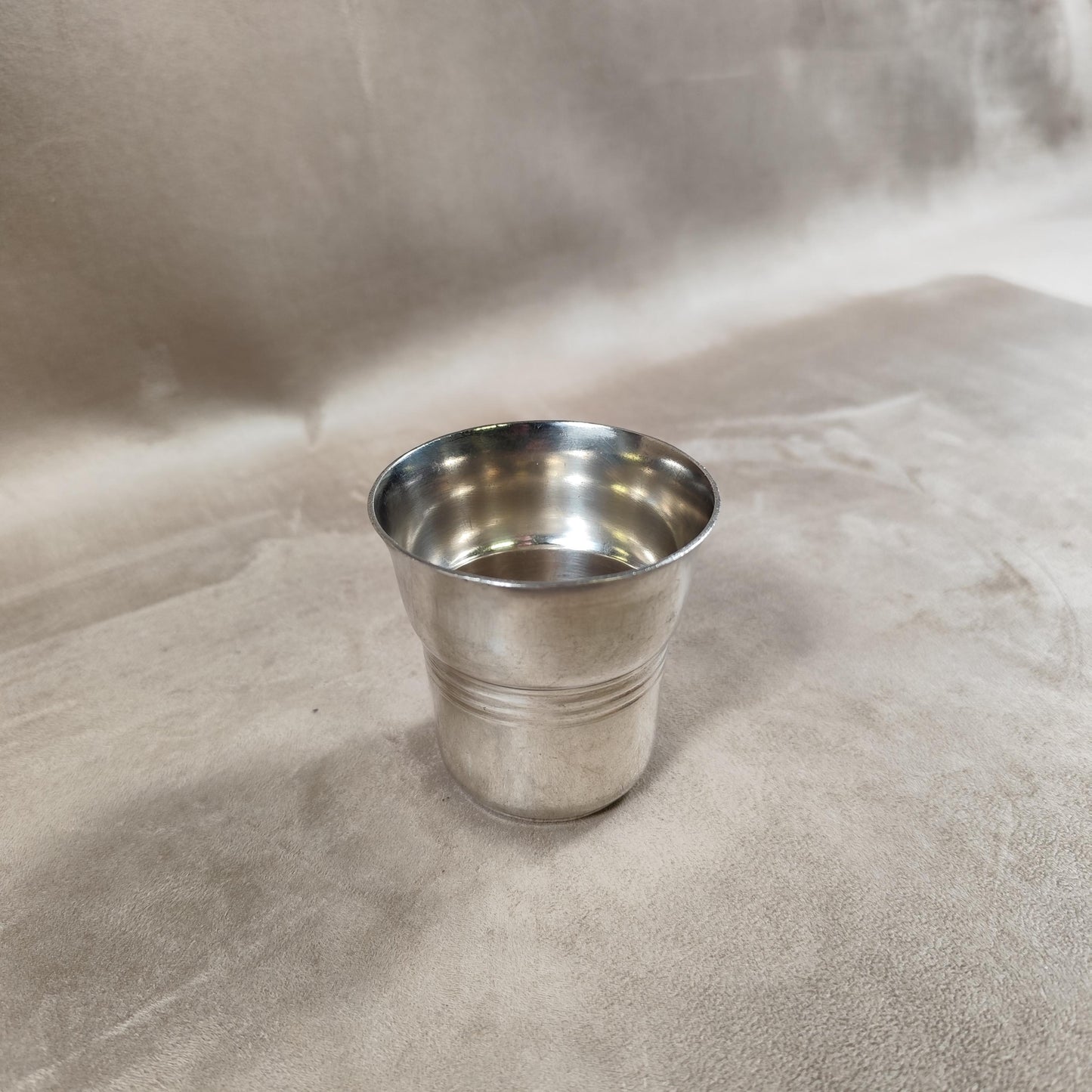 Timbale de baptêmes en métal argenté Poinçon d'orfèvre François Frionnet Made in France Vintage 1970