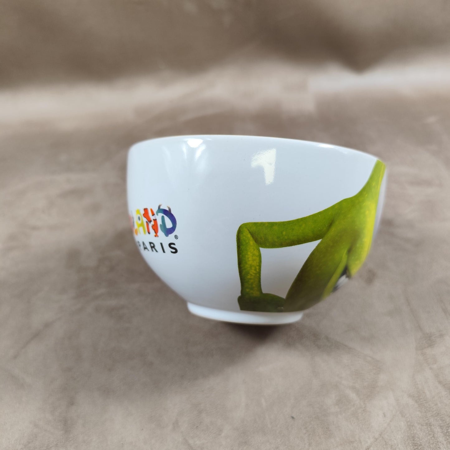 Bol en faience à décor de Bob Razowski de Monstre et Cie Produit Officiel Années 2000