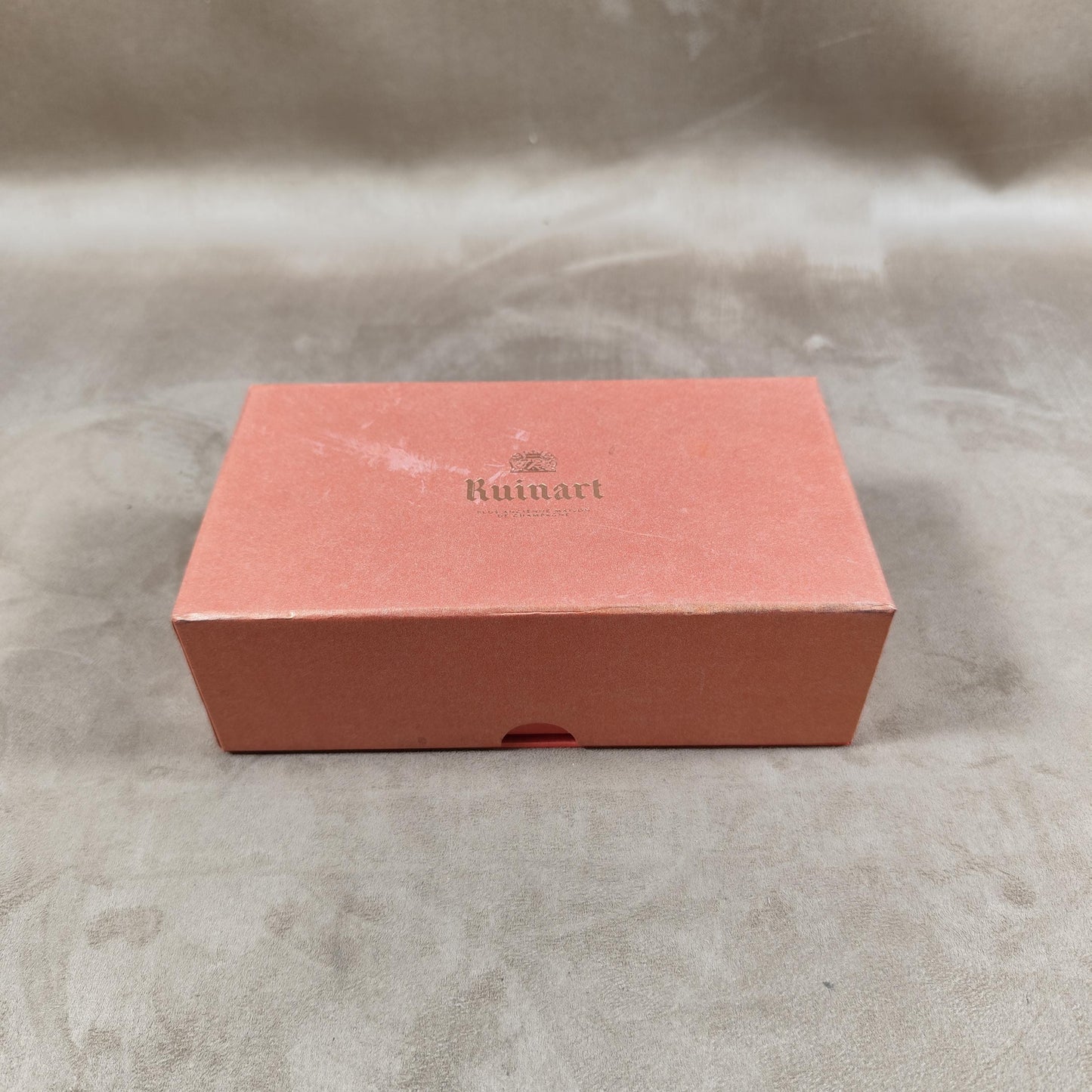 RARE Coffret Olfactif Ruinart complet comprenant 8 flacons de parfums Made in France