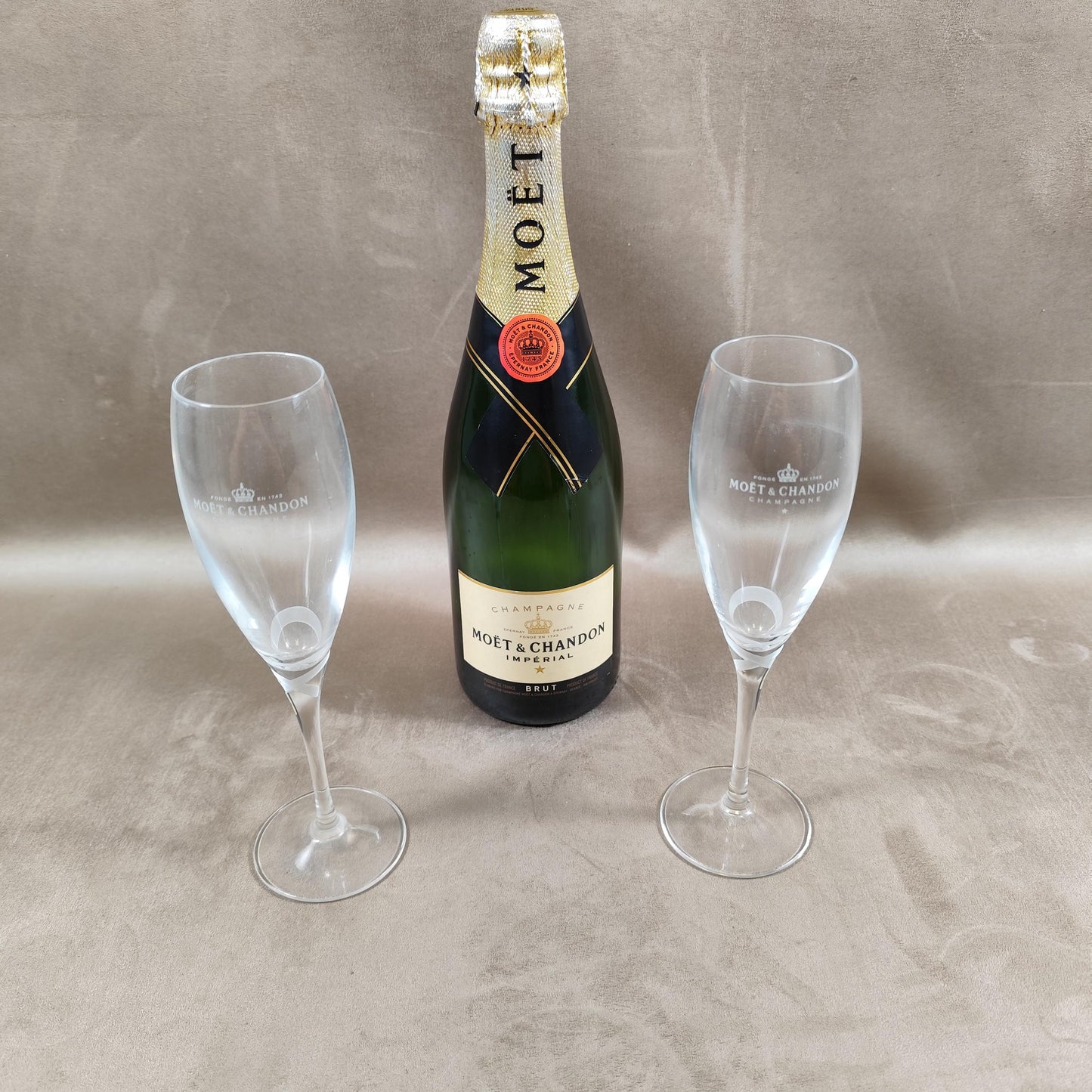 Lot de 2 flutes à champagne Moet et Chandon Made in France Vintage 1980