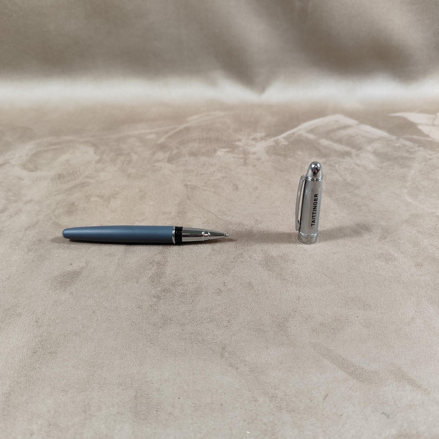 Stylo bille roller Champagne TAITTINGER en métal Made in France Vintage 1980
