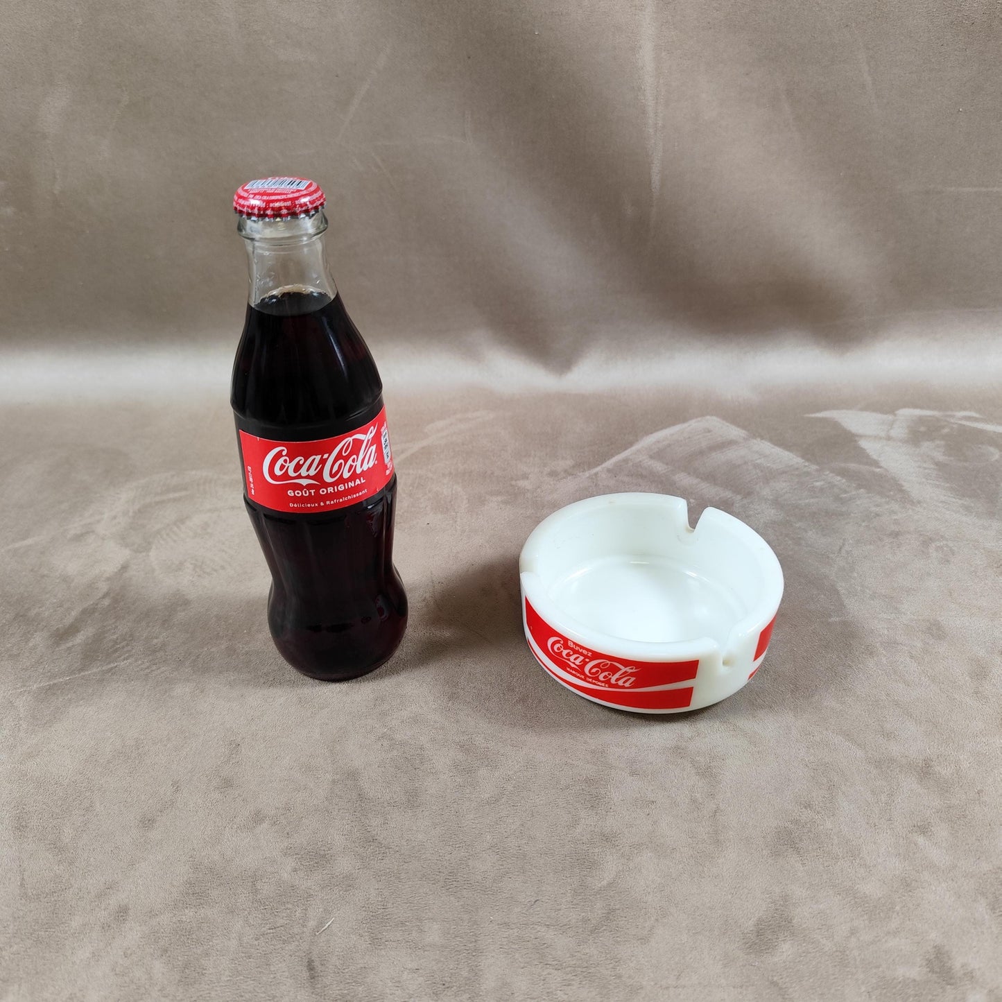 Cendrier Publicitaire Coca Cola en verre Made in France Vintage 1980