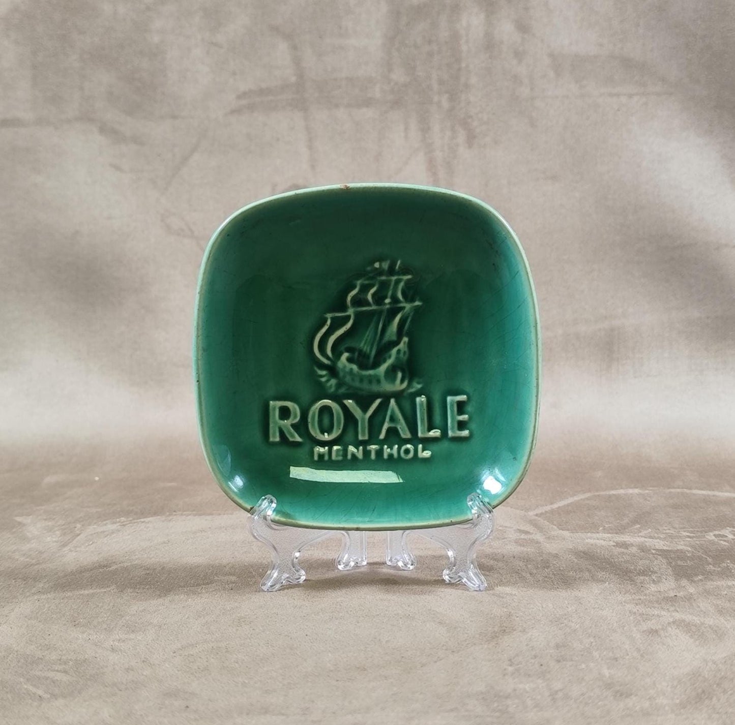 Cendrier Royale Menthol en faience verte Longchamp Made in France Vintage 1960