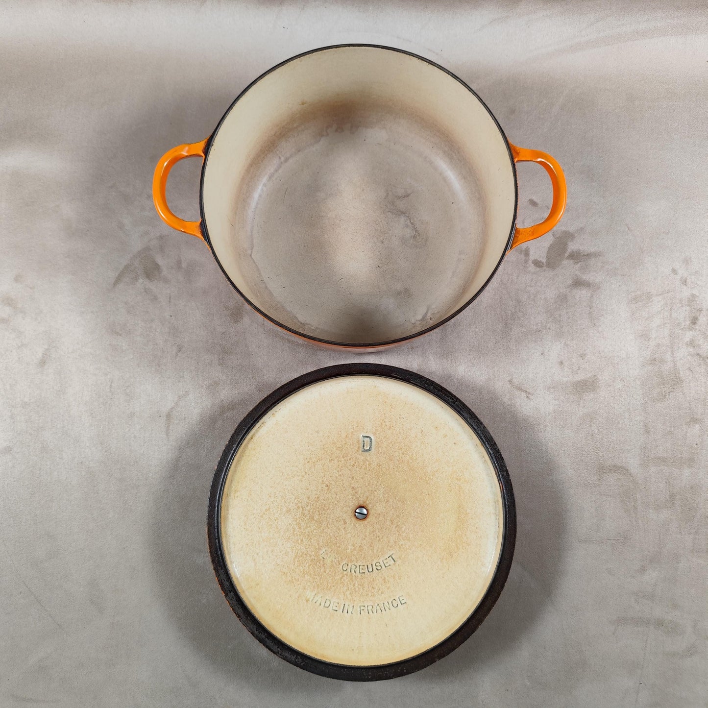 Cocotte LE CREUSET en fonte émaillée orange Made in France Vintage 1980