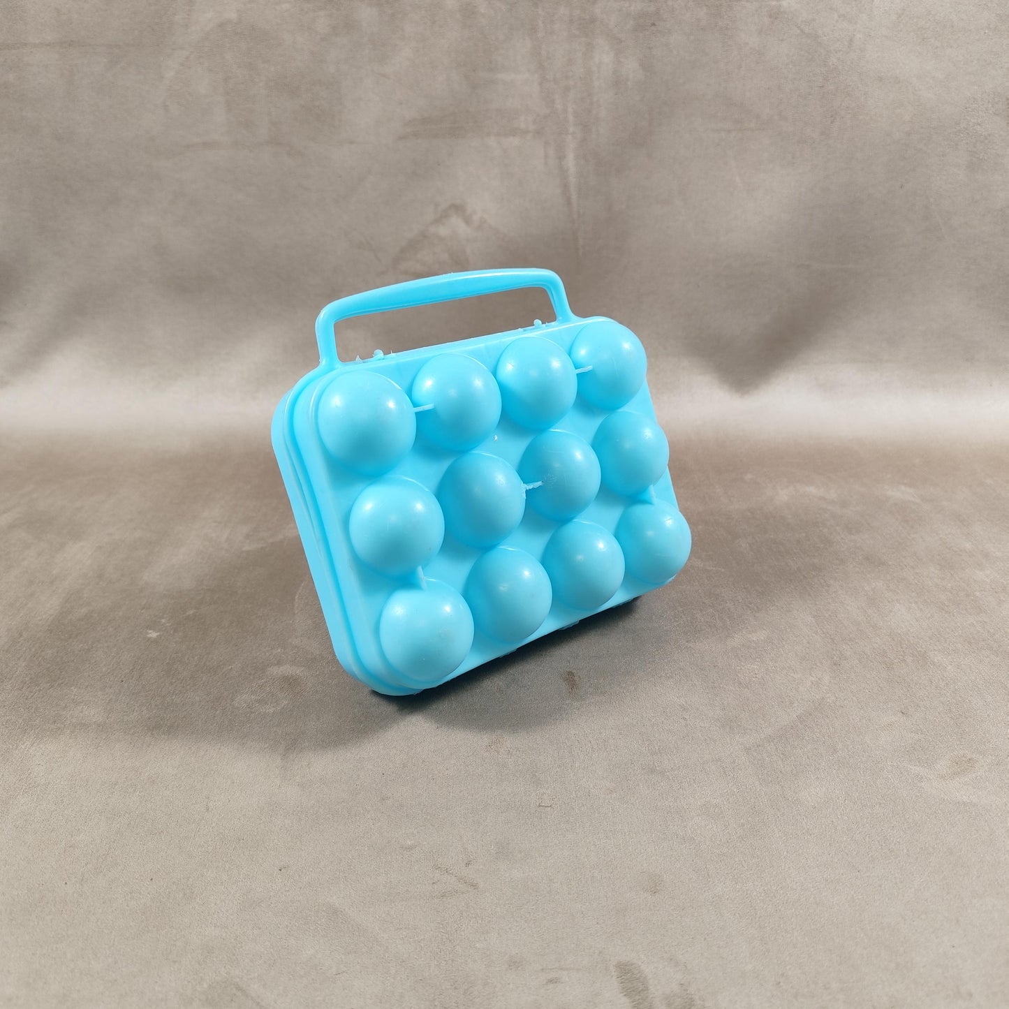 Boite à oeufs pour 12 oeufs en plastique bleu Syla Made in France Vintage 1970