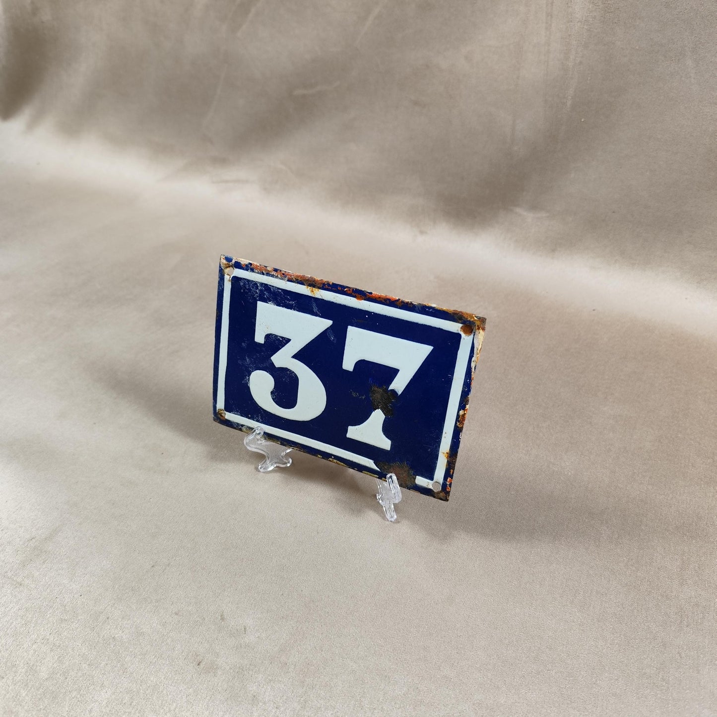 RARE Plaque de rue de ville Française Numéro 37 en tôle émaillée bleue Made in France Vintage 1950