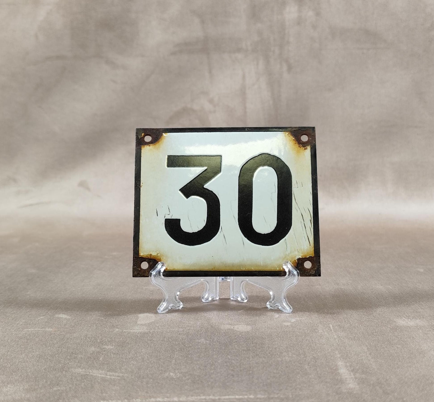 RARE Plaque de rue de ville Française Numéro 30 en tôle émaillée blanche Made in France Vintage 1950