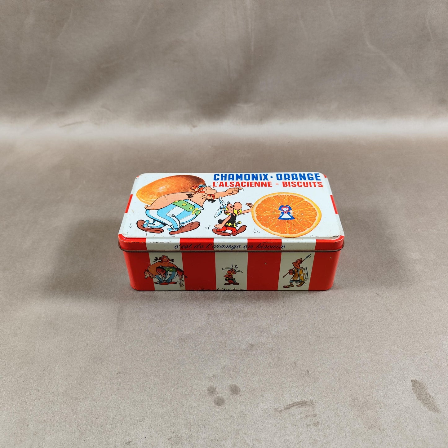 Boite à biscuits en tôle Astérix & Obélix Chamonix Orange Made in France Vintage 1970
