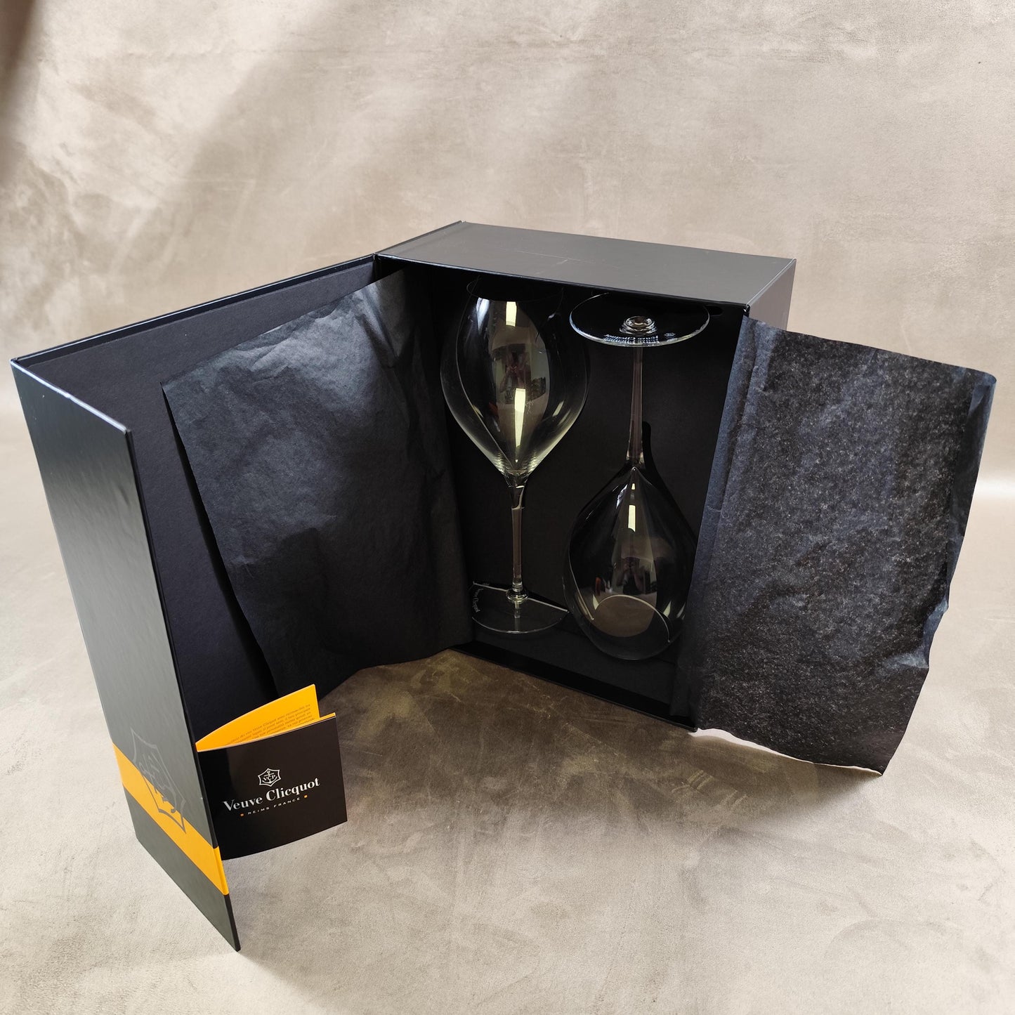 Coffret de 2 Flûtes Veuve Clicquot Ponsardin en cristal Made in France Vintage 1990