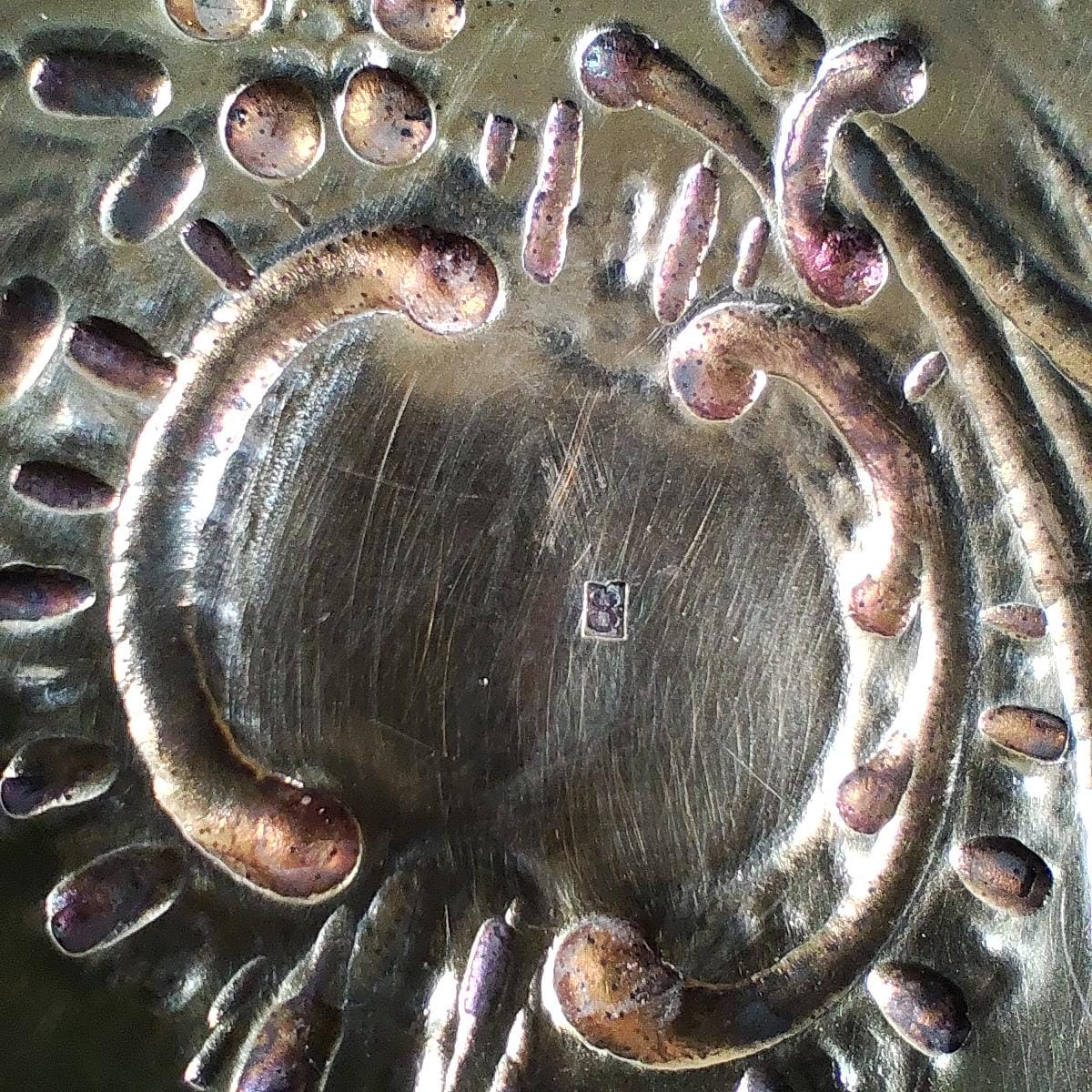 Petite boite en Métal Argenté Wiskemann avec Poinçon d'Orfèvre Made in Belgium Vintage 1900