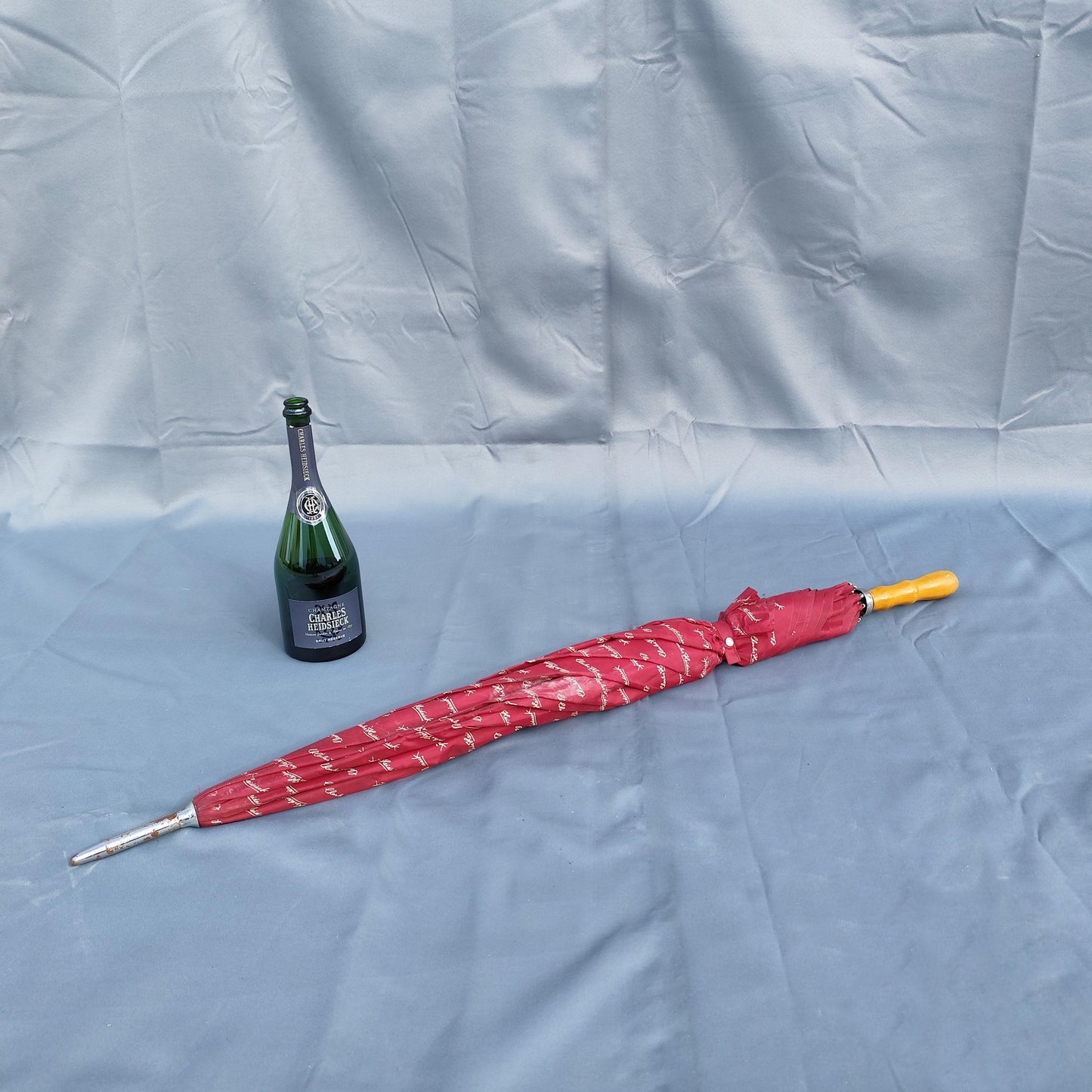 RARE Parapluie Champagne Charles Heidsieck Made in France Vintage 1990