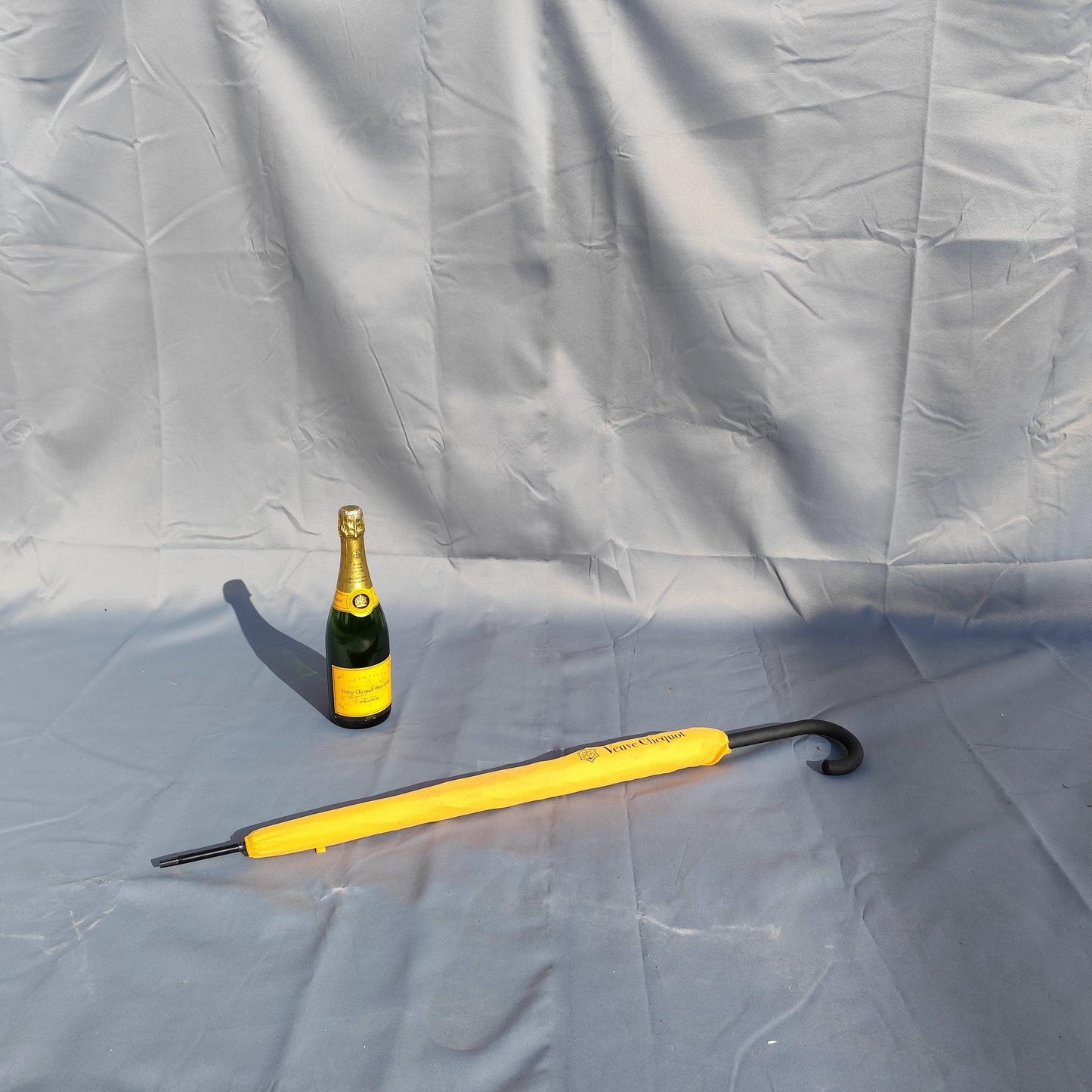 RARE Parapluie Champagne Veuve Clicquot Ponsardin Made in France Vintage 1990