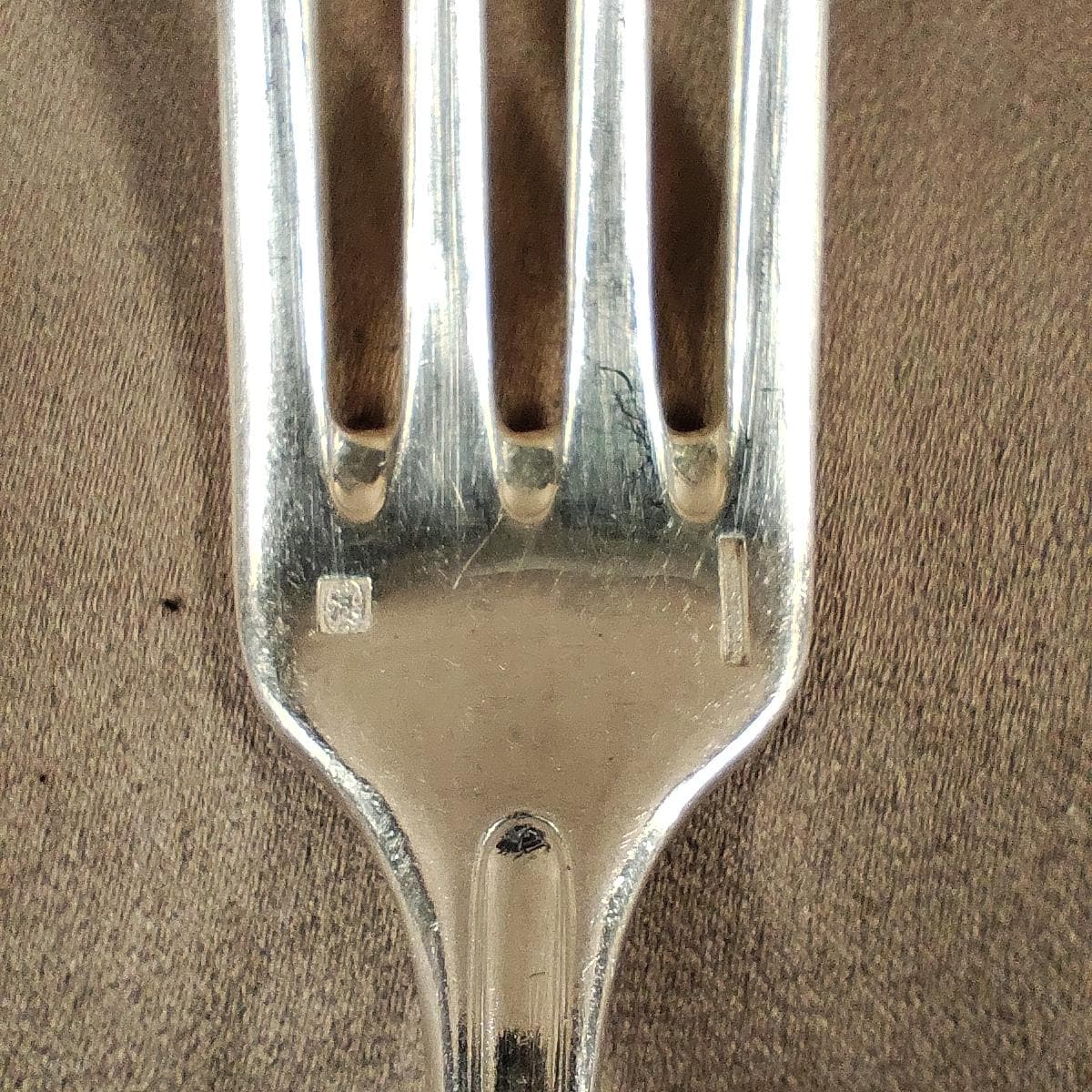 Lot de 6 fourchettes et 6 cuillères Christofle modèle Hôtel Métal argenté -Vintage Made in France- Modèle Uniplat