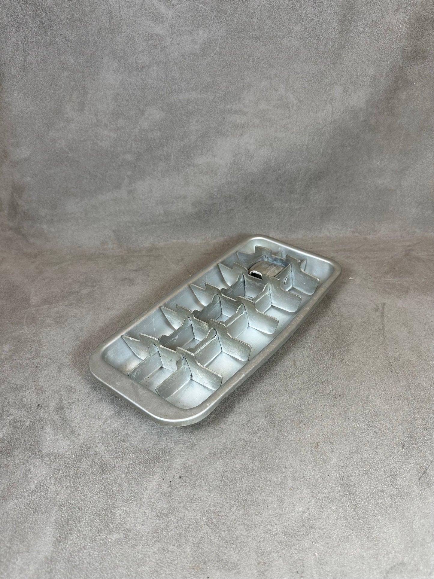 Vintage Silver Aluminum Ice Cube Tray | Vintage 1950's Industrial Design