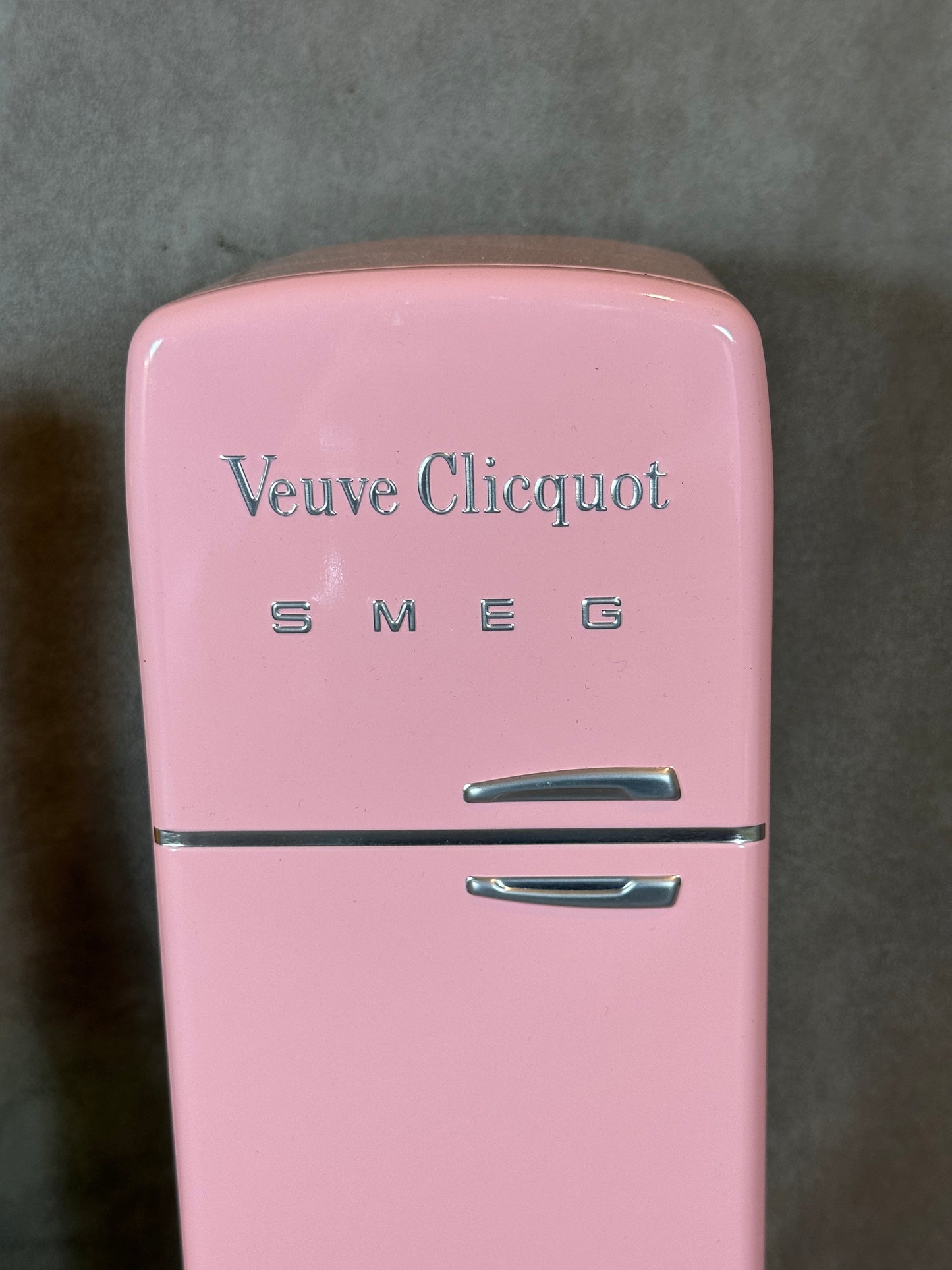 RARE Veuve Clicquot pink SMEG refrigerator for champagne bottle Veuve Clicquot box, Champagne Gift Made in France