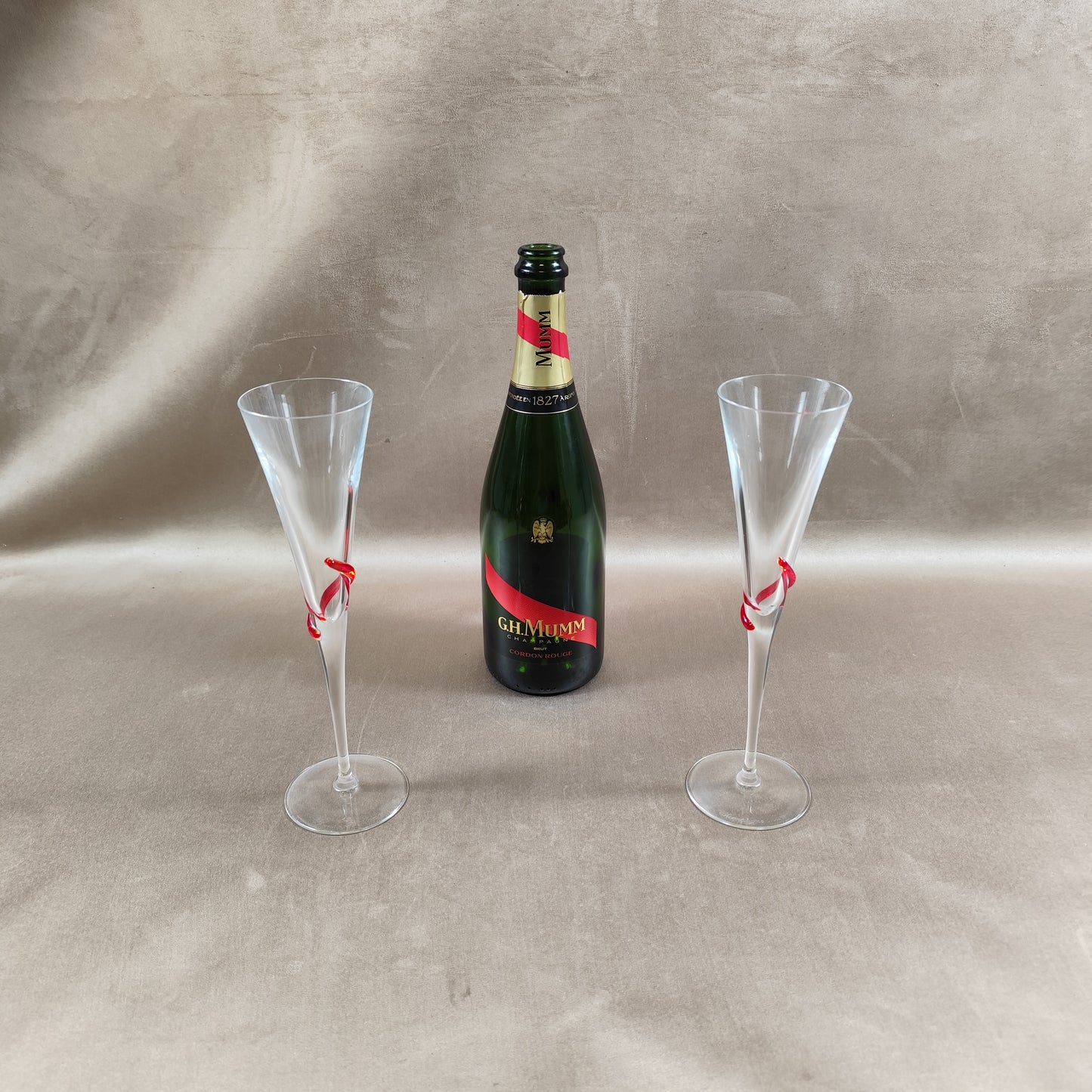 VERY RARE Lot de 2 flutes Champagne MUMM en verre de Murano fait main avec boite Made in France Vintage 1980