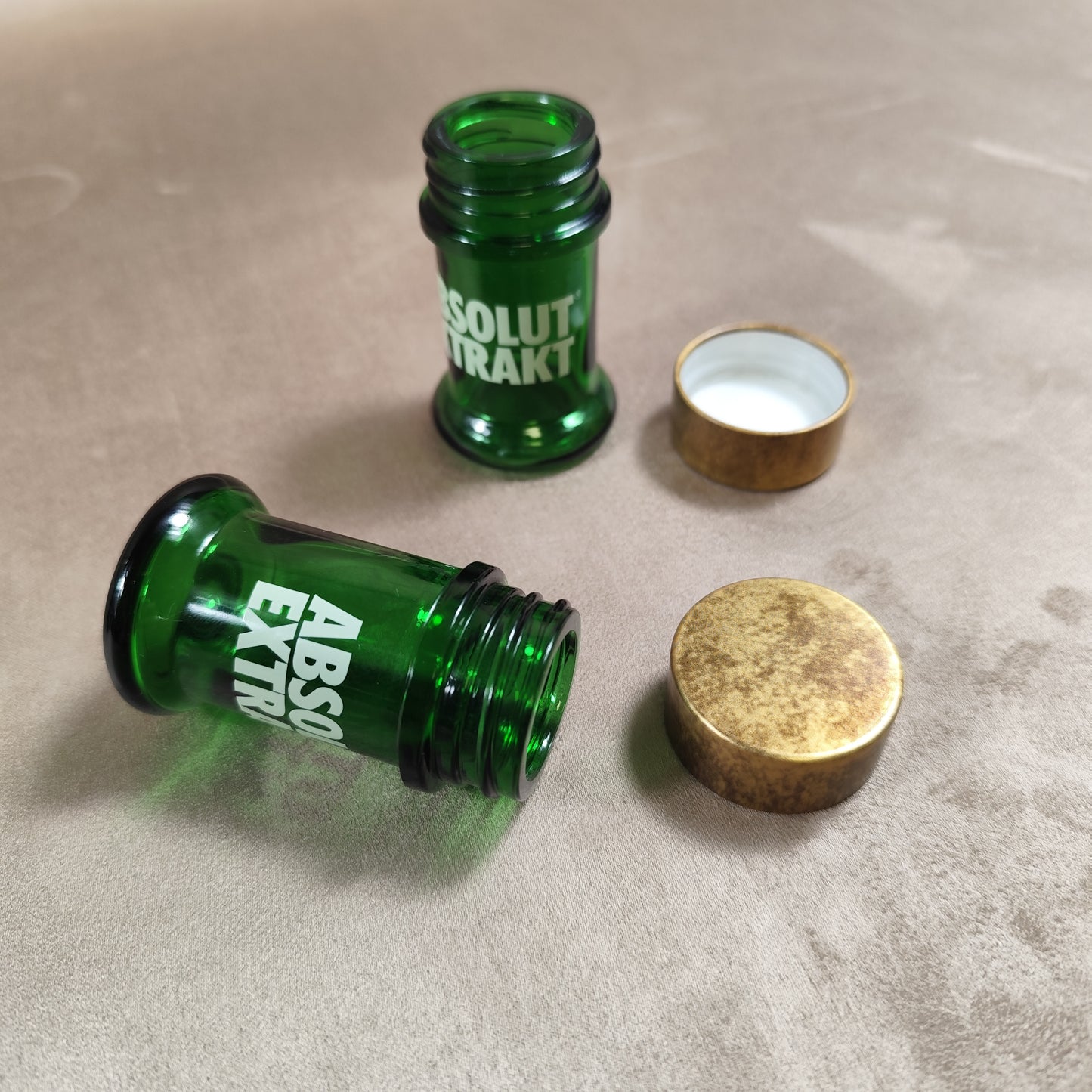 Set of 6 Absolut Extrakt Vodka Vintage Glass Spirits and Shooters