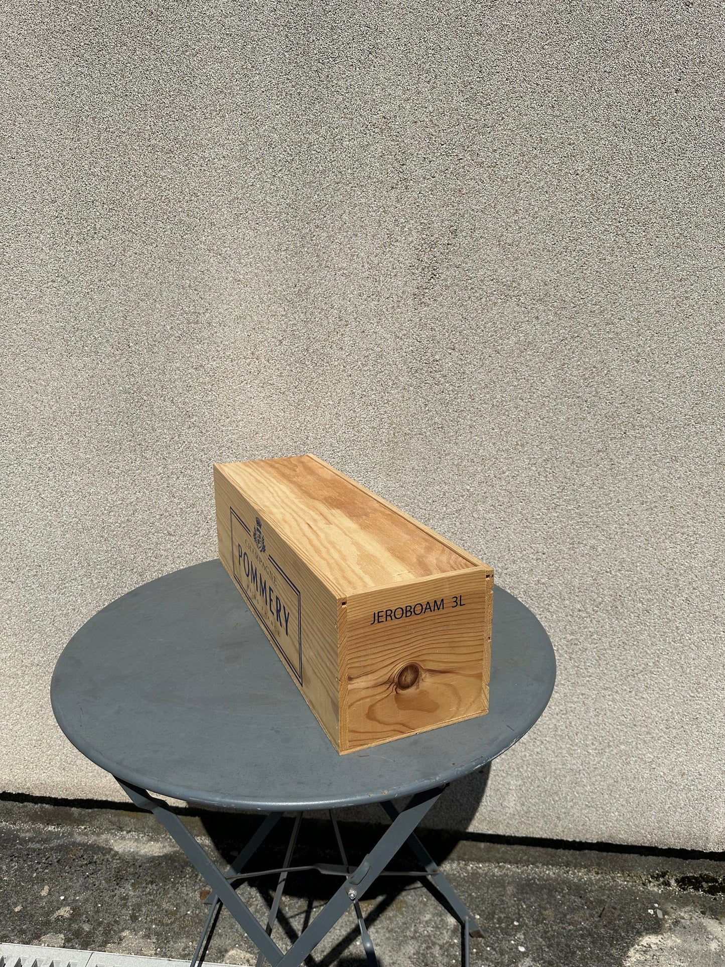 Caisse en bois pour bouteille de champagne Pommery en Jeroboam 3L  Made in France Années 1980
