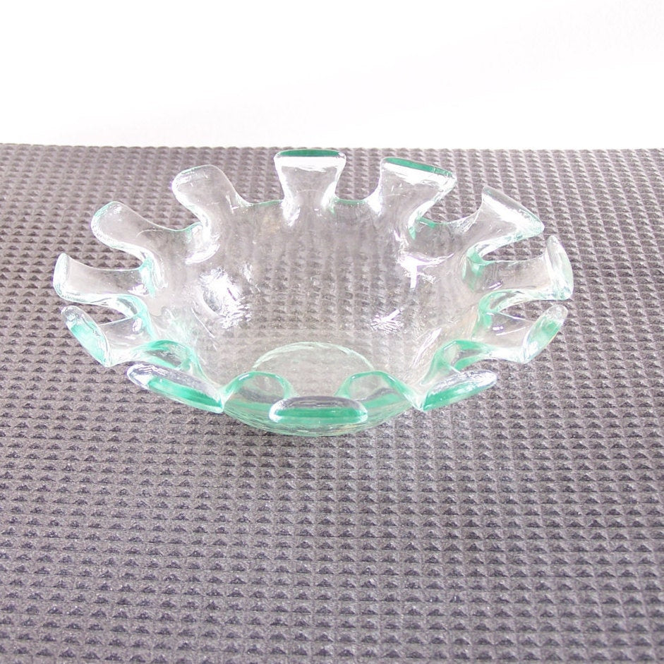 Glass ashtray or glass pocket emptier vintage crenellated ashtray