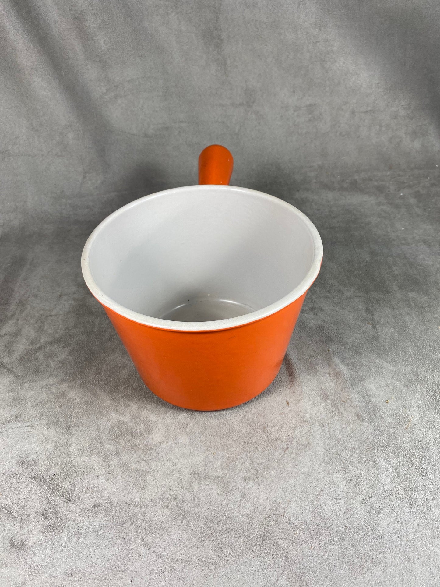 Caquelon Le Creuset en fonte émaillée orange avec poignée vintage made in France