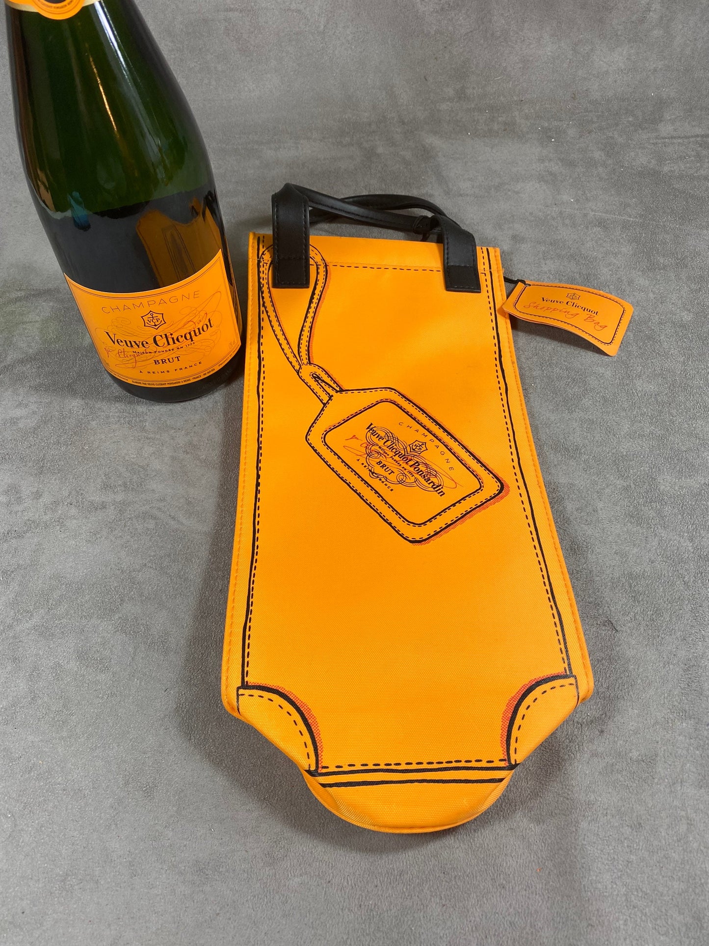 Veuve Clicquot Ponsardin insulated bag for a bottle of champagne