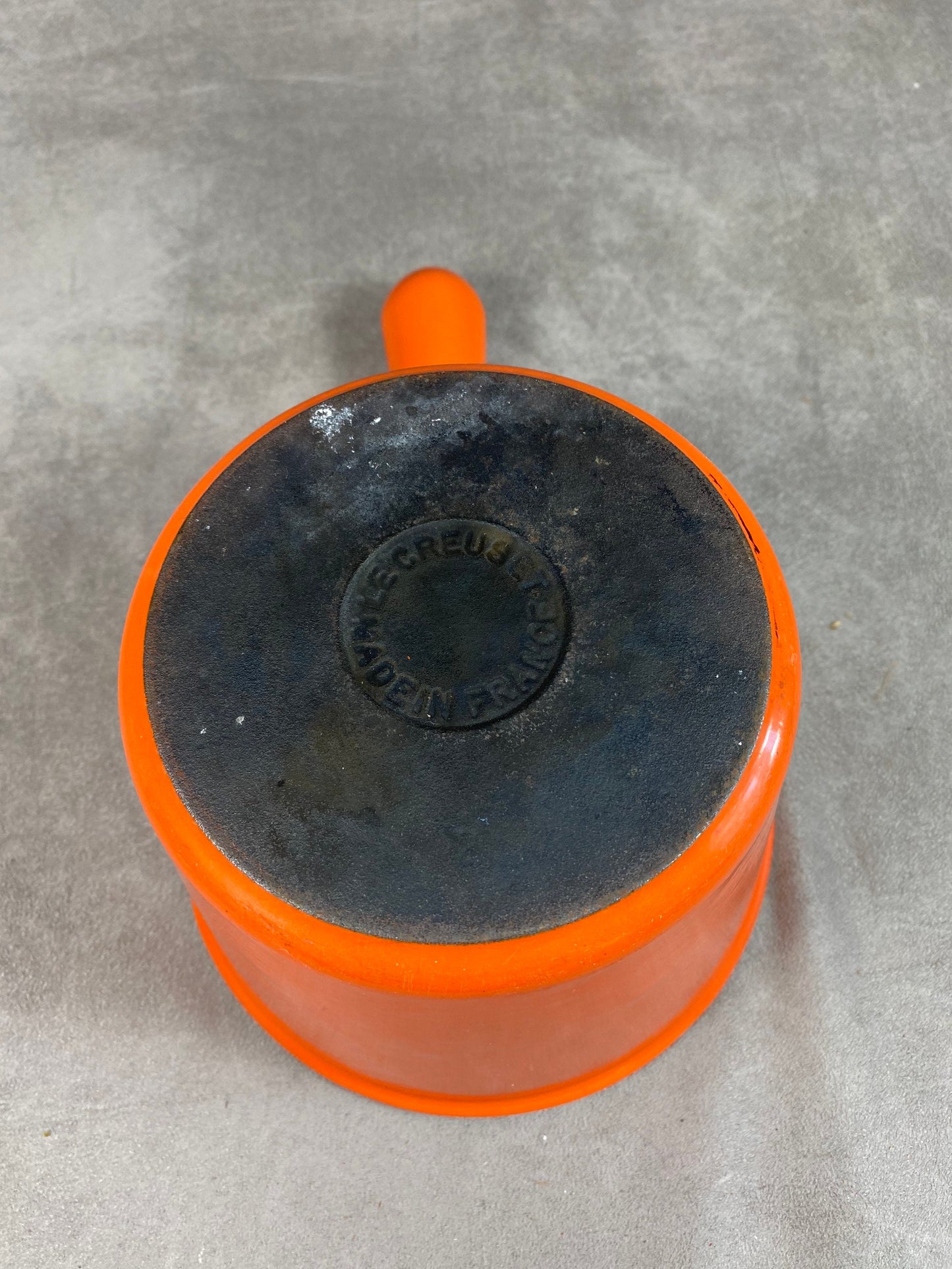 Caquelon Le Creuset en fonte émaillée orange avec poignée vintage made in France