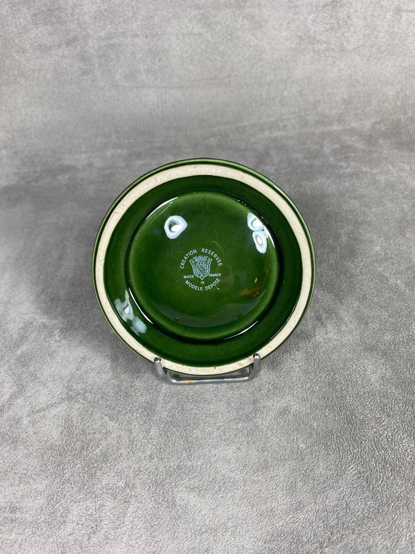 SCELNOX capsule ashtray or pocket emptier in earthenware advertising item in green earthenware and vintage silver paint Made in France