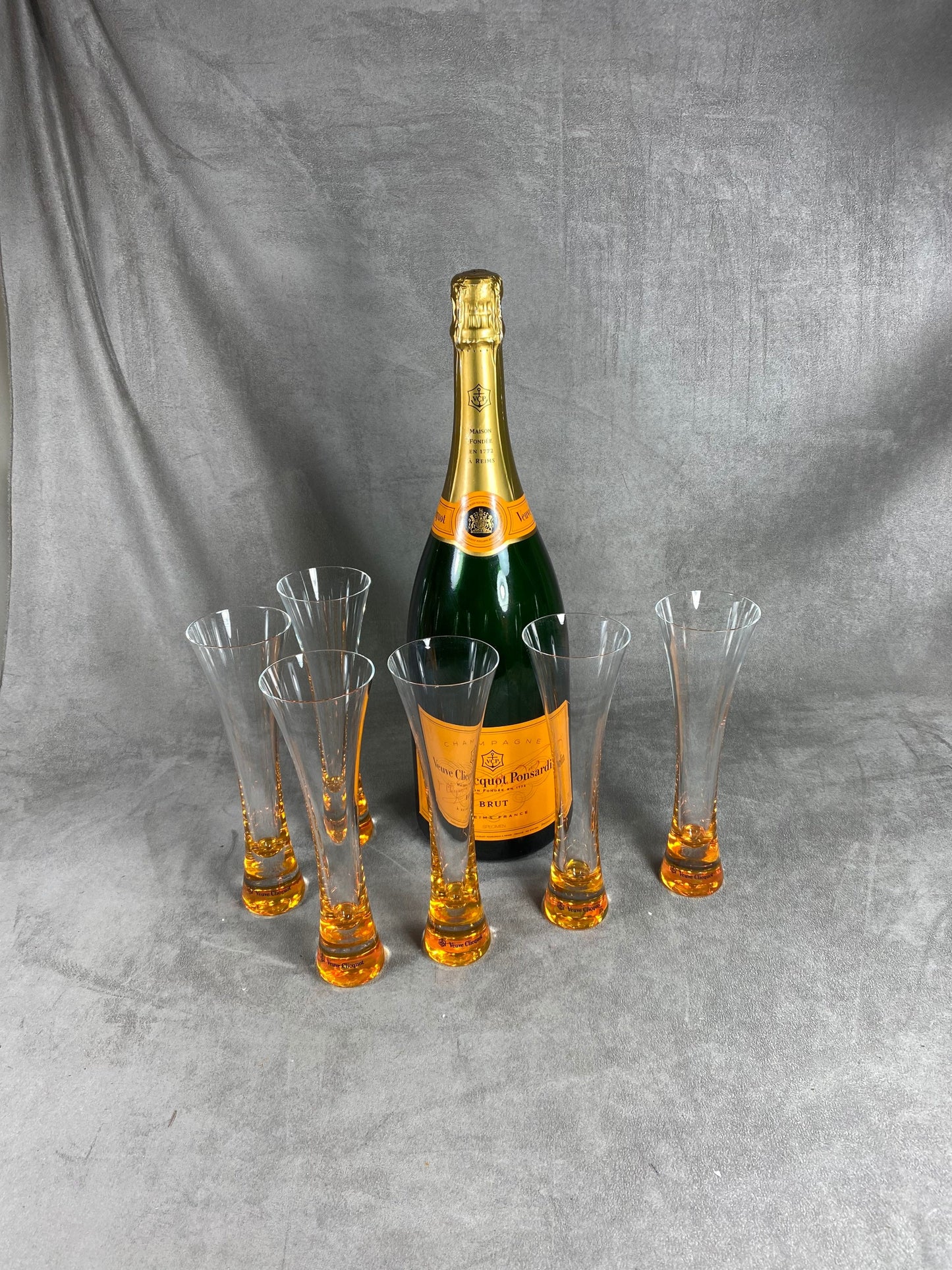 RARE 6 Flûte Trendy Veuve Clicquot Ponsardin vintage en verre 1980