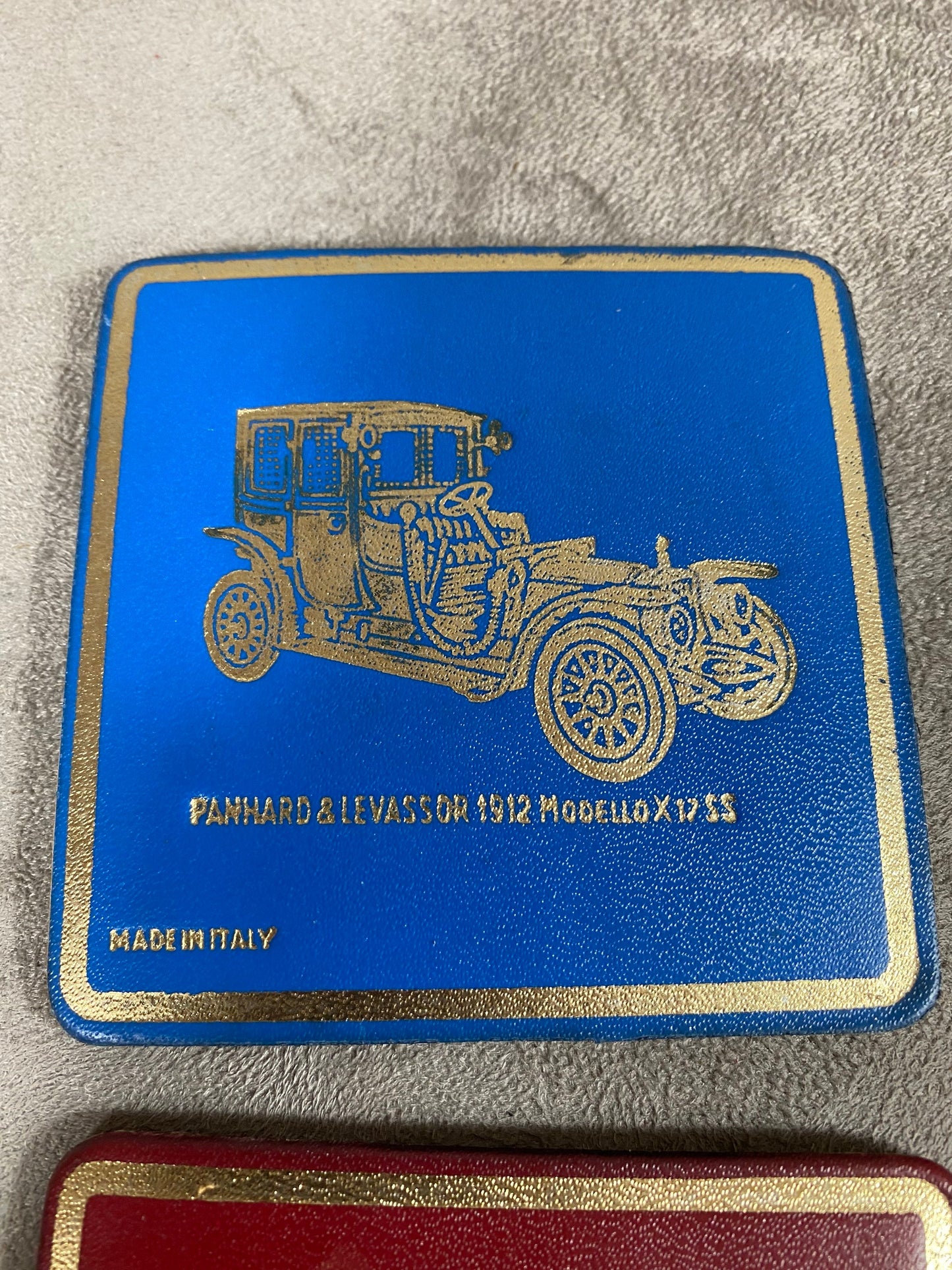 Set of 4 coasters with vintage car decoration Renault 1910 Italia 1912 Panhard Rambler in cork Made in Italy Circa 1960