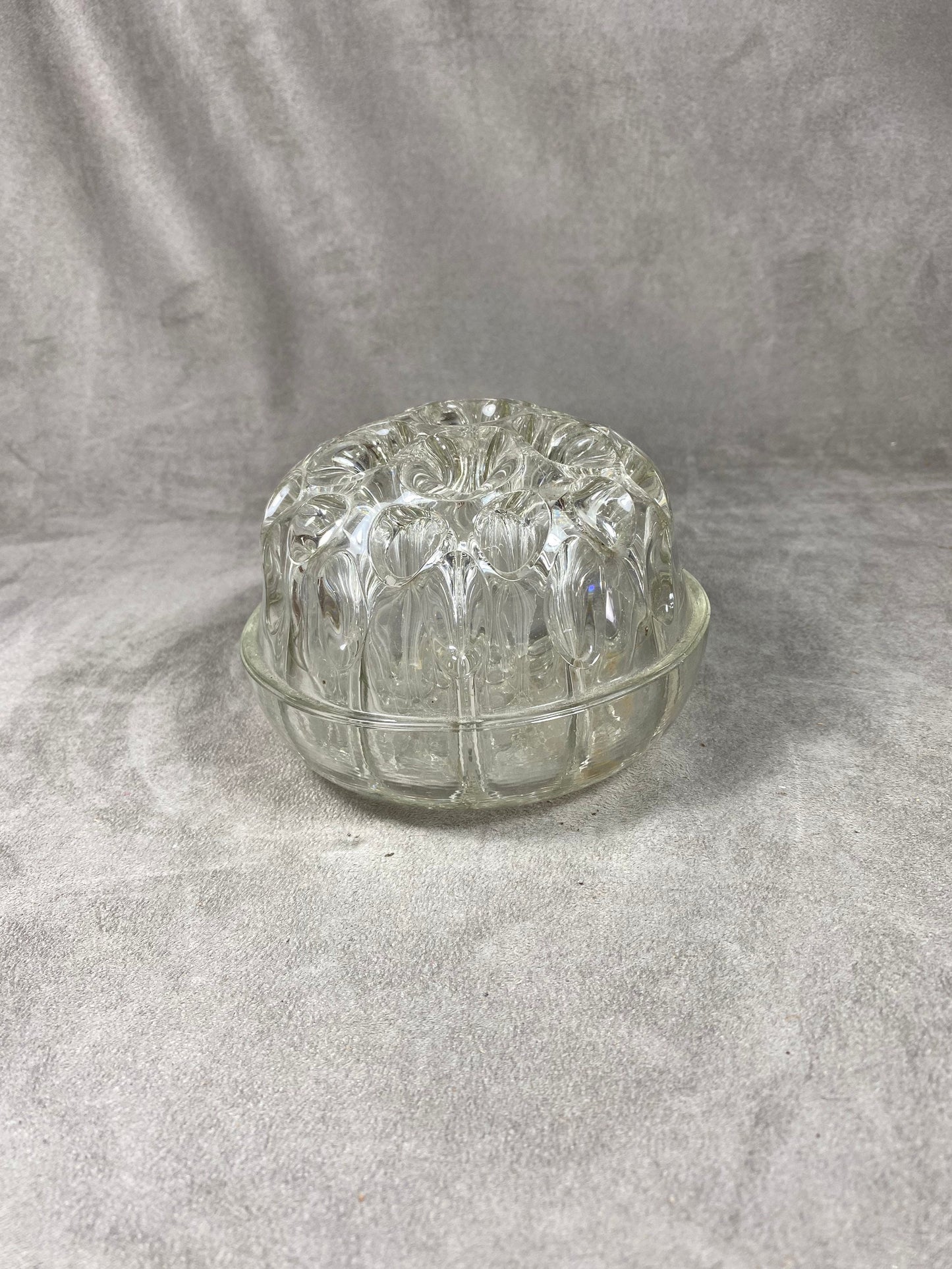 Large 19-hole vintage glass flower picker Made in France