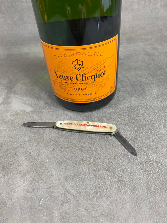 RARE Veuve Clicquot advertising folding knife in metal and vintage plastic Made in France 1960s