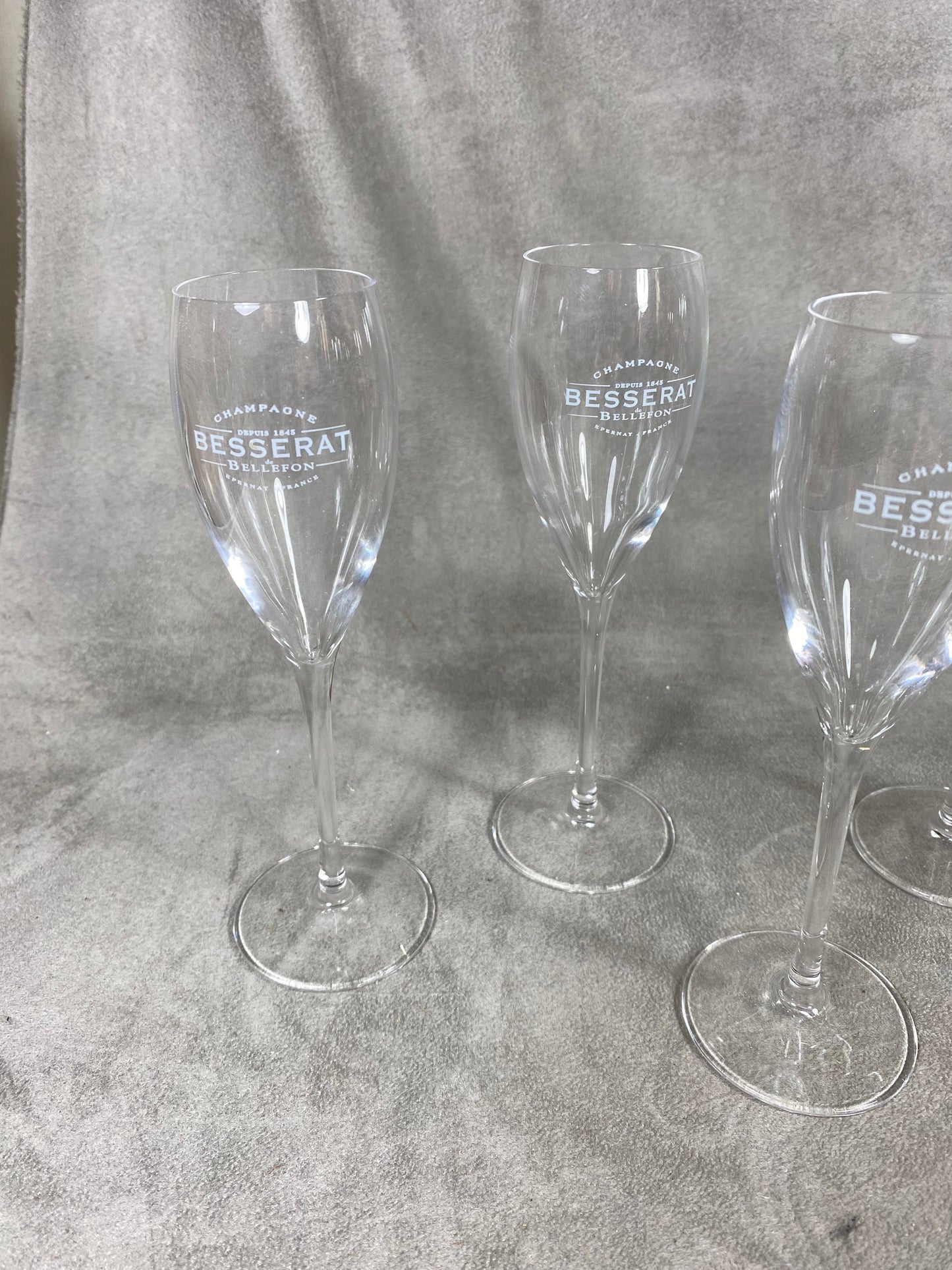 Lot de 5 coupes à champagne en verre  Besserat de Bellefon vintage Made in France