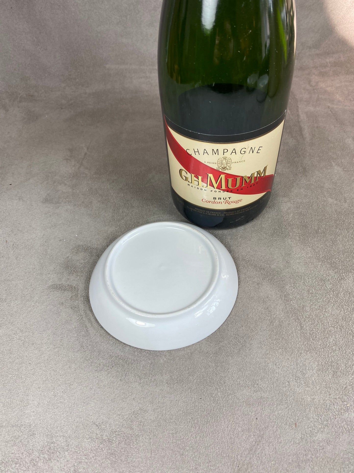 Cendrier Champagne MUMM rond en porcelaine vintage Made in France