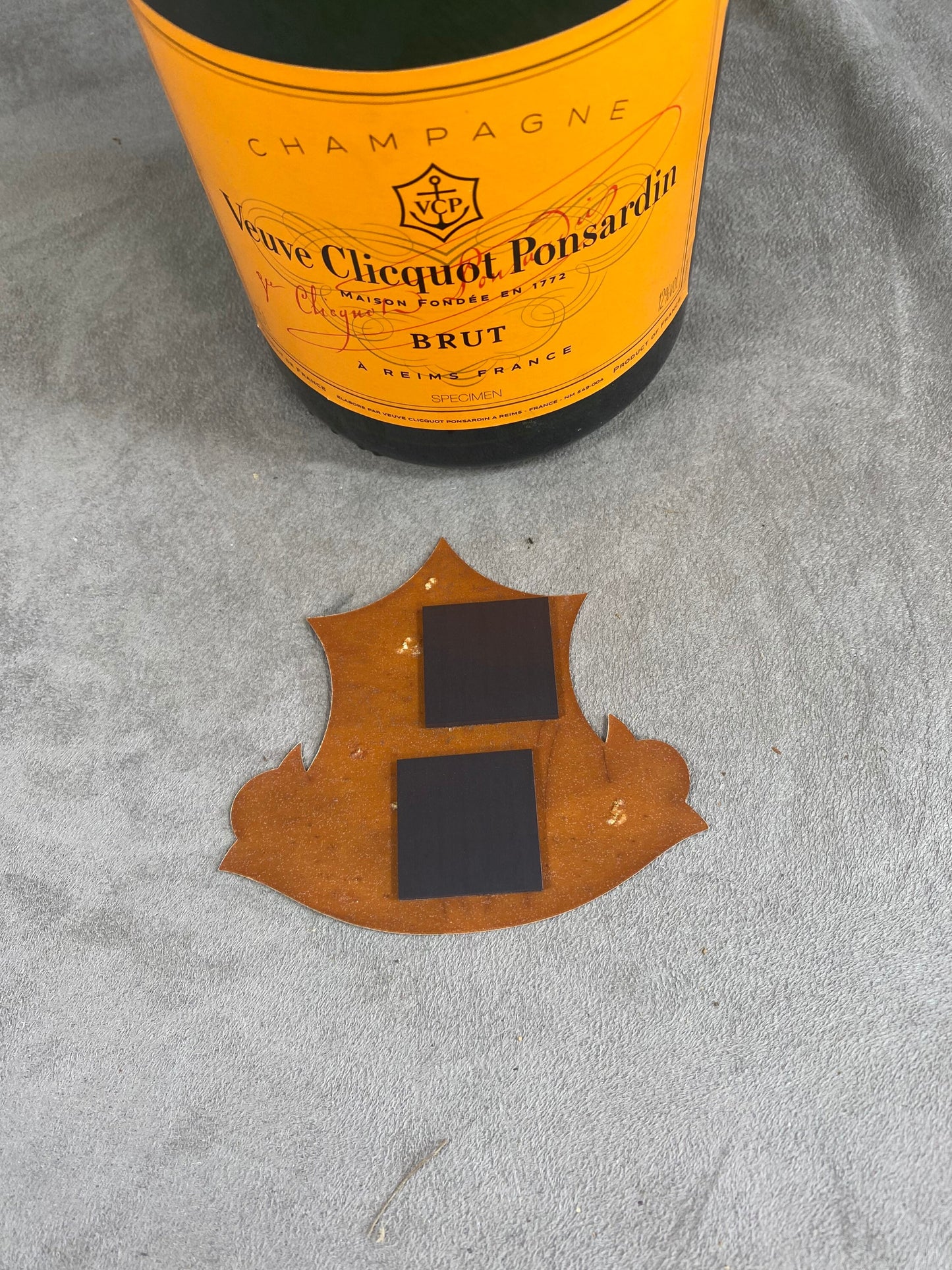 SELTENER Vintage Veuve Clicquot Magnet 1950er Jahre Veuve Clicquot Ponsardin