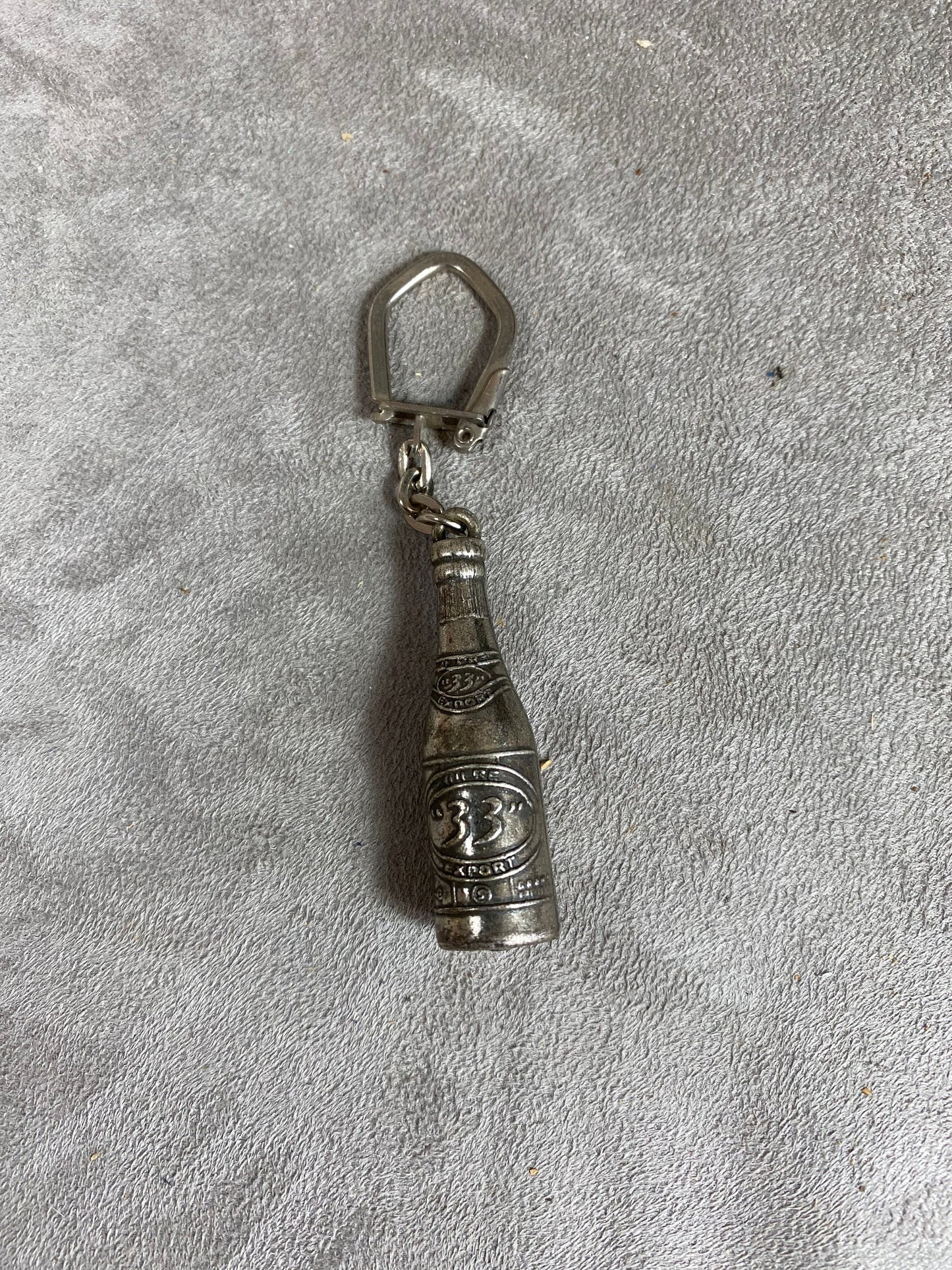 33' Export Made in France Keyring 1980s