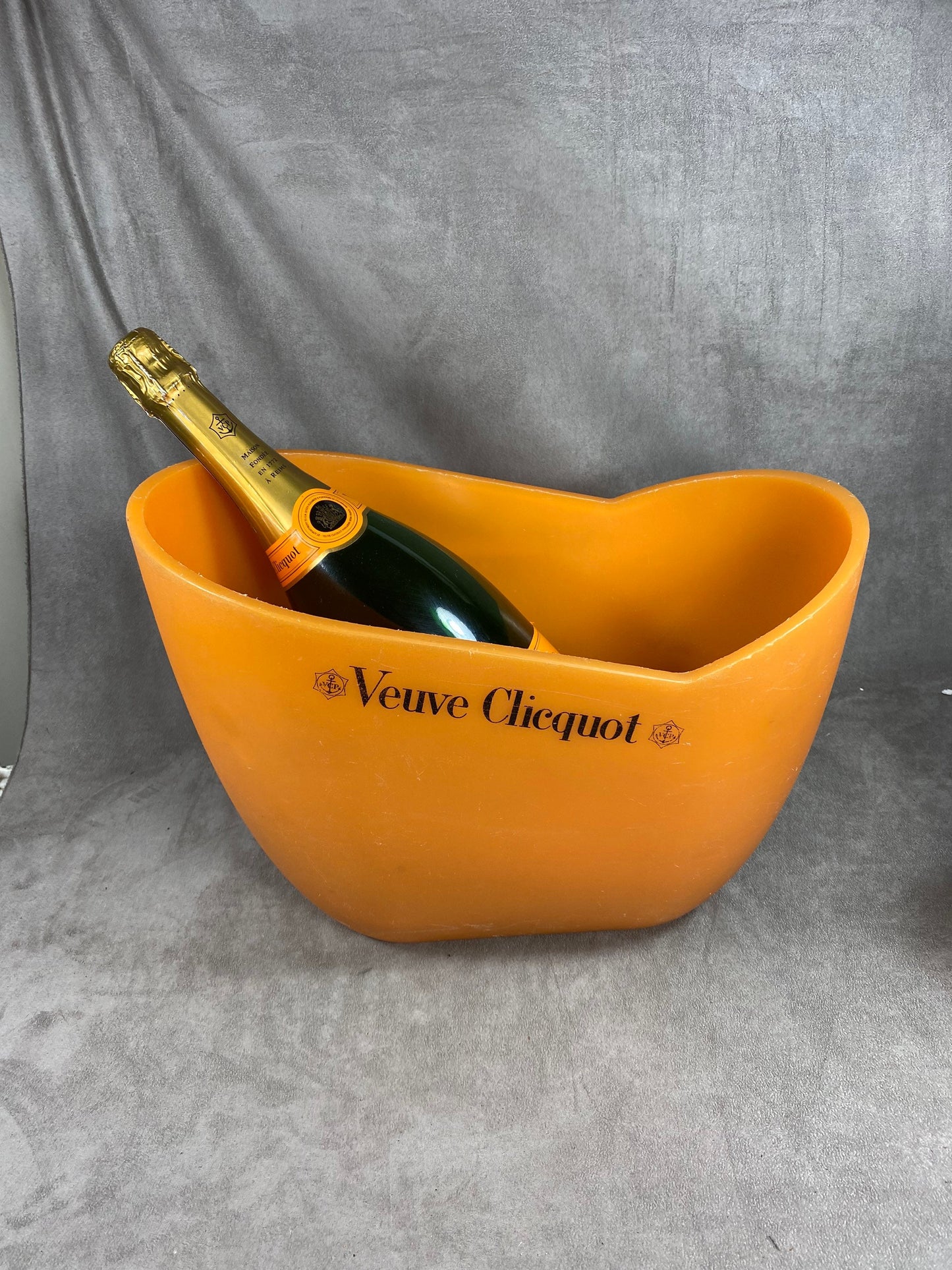 SELTENE Veuve Clicquot Große Champagnerschale für Veuve Clicquot Champagnerflasche, Champagner, Champagnergeschenk Made in France