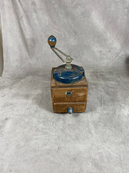 Peugeot Frères blue sheet metal and wood coffee grinder EX model dated between 1947 and 1960 Shabby chic Made in France