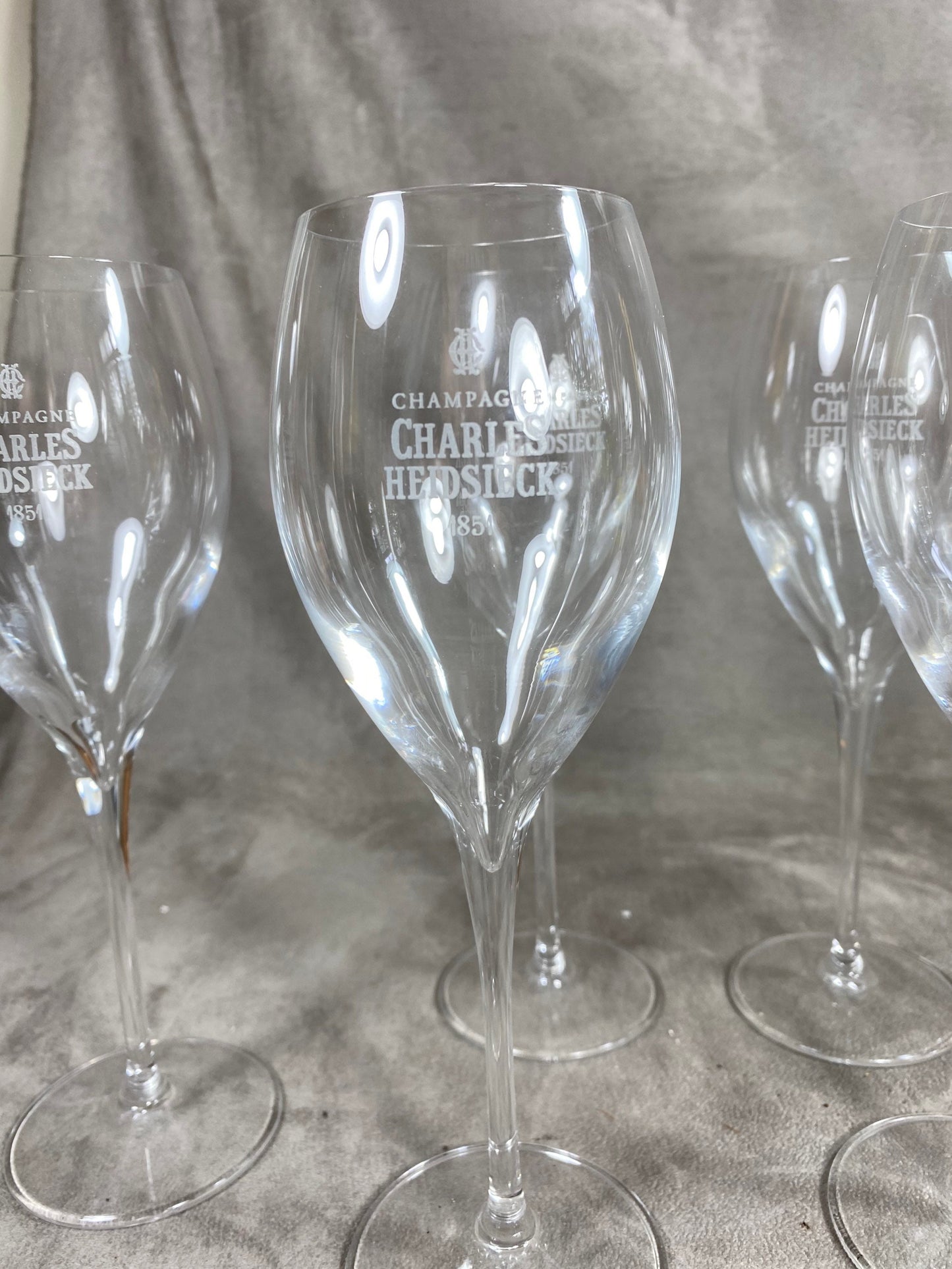 Lot de 6 flutes en cristal  vintage champagne Charles Heidsieck  Années 1980